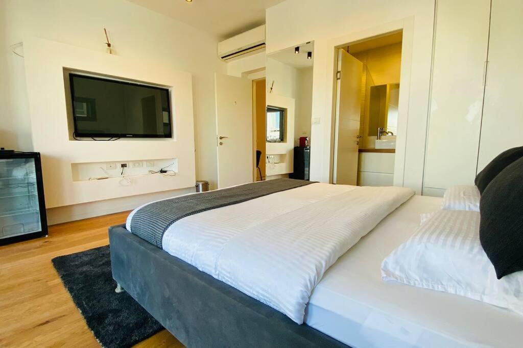 The Old North and the Sea Luxury suite view 3