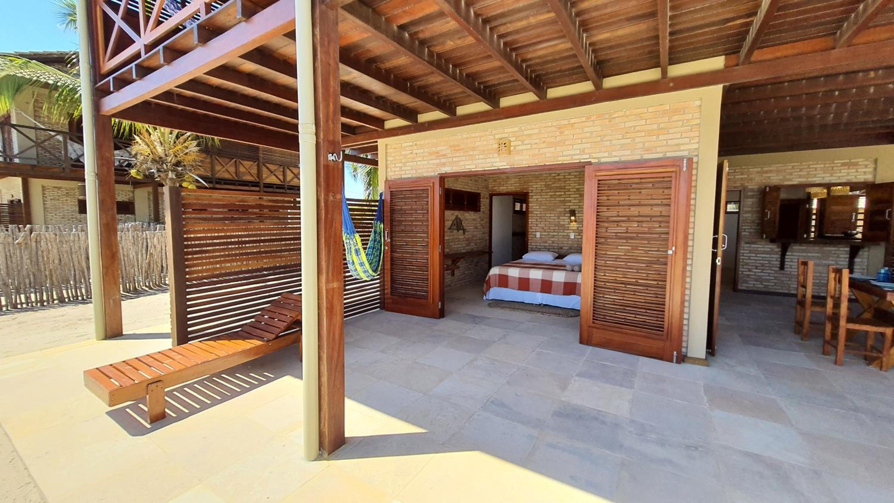 BEACH HOUSE - Loggia Suite 3 - com cozinha - na praia - BEACHFRONT