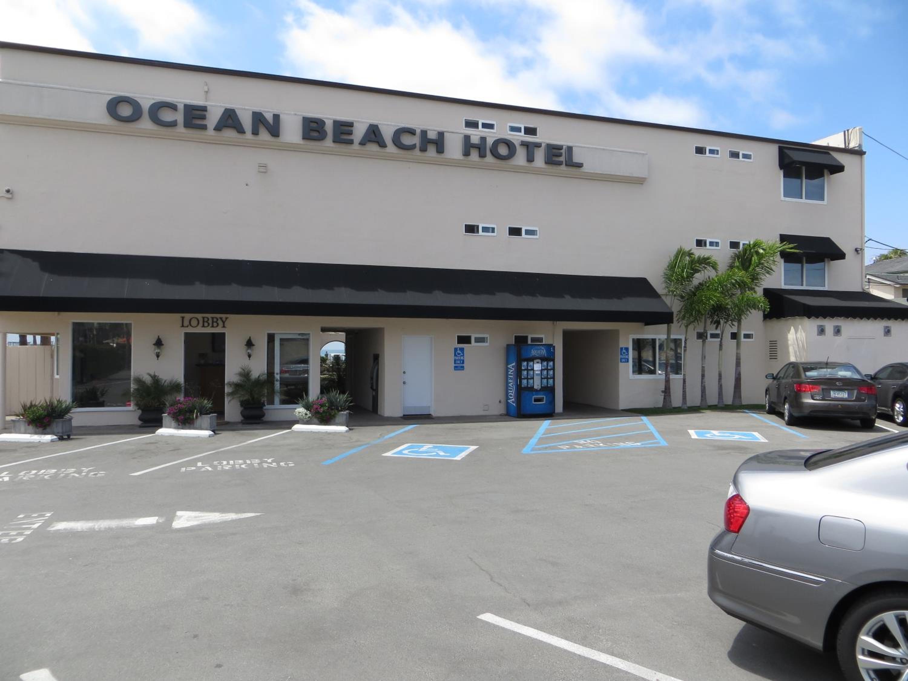Ocean Beach Hotel, 写真 42