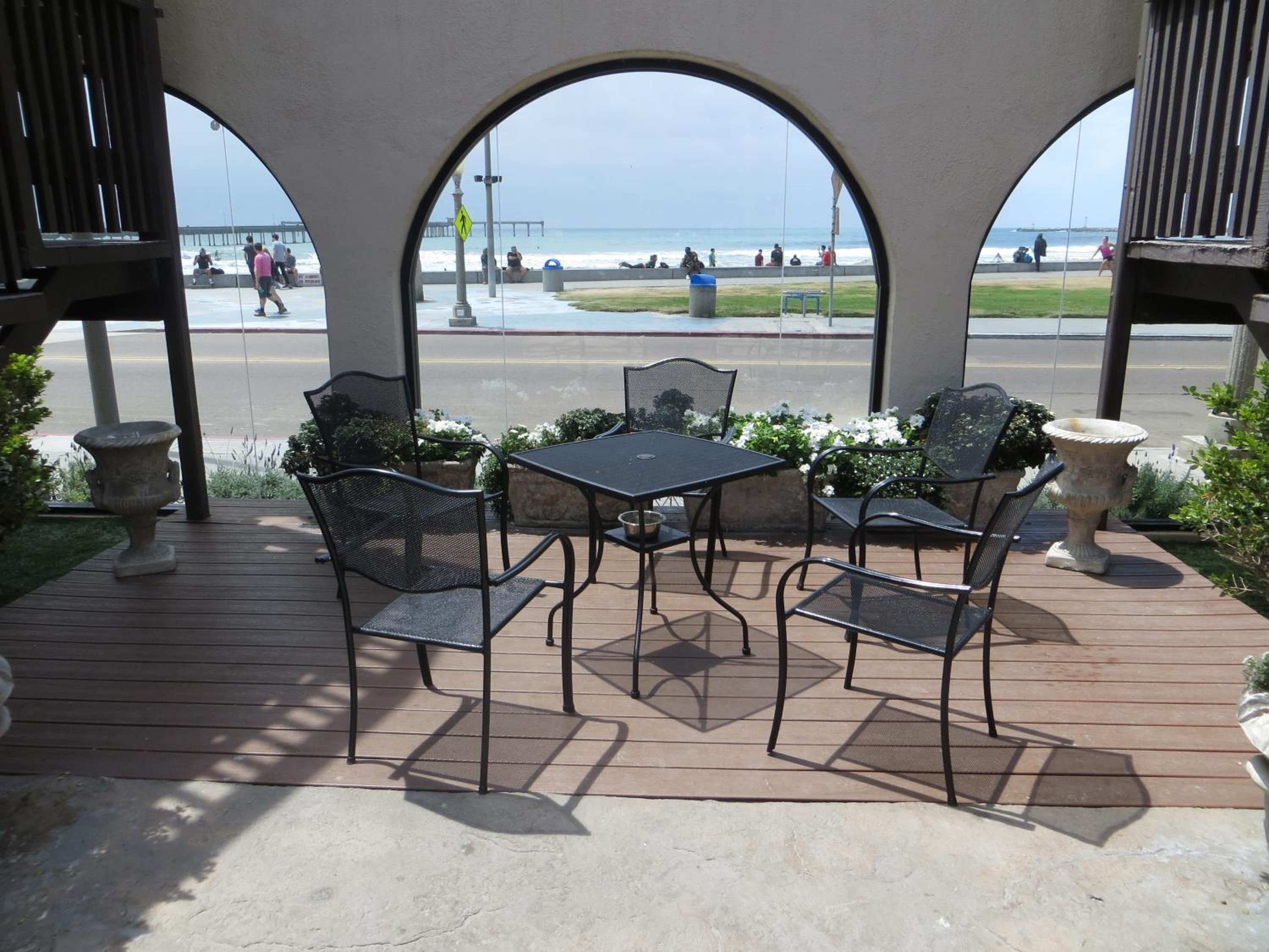 Ocean Beach Hotel, 写真 27