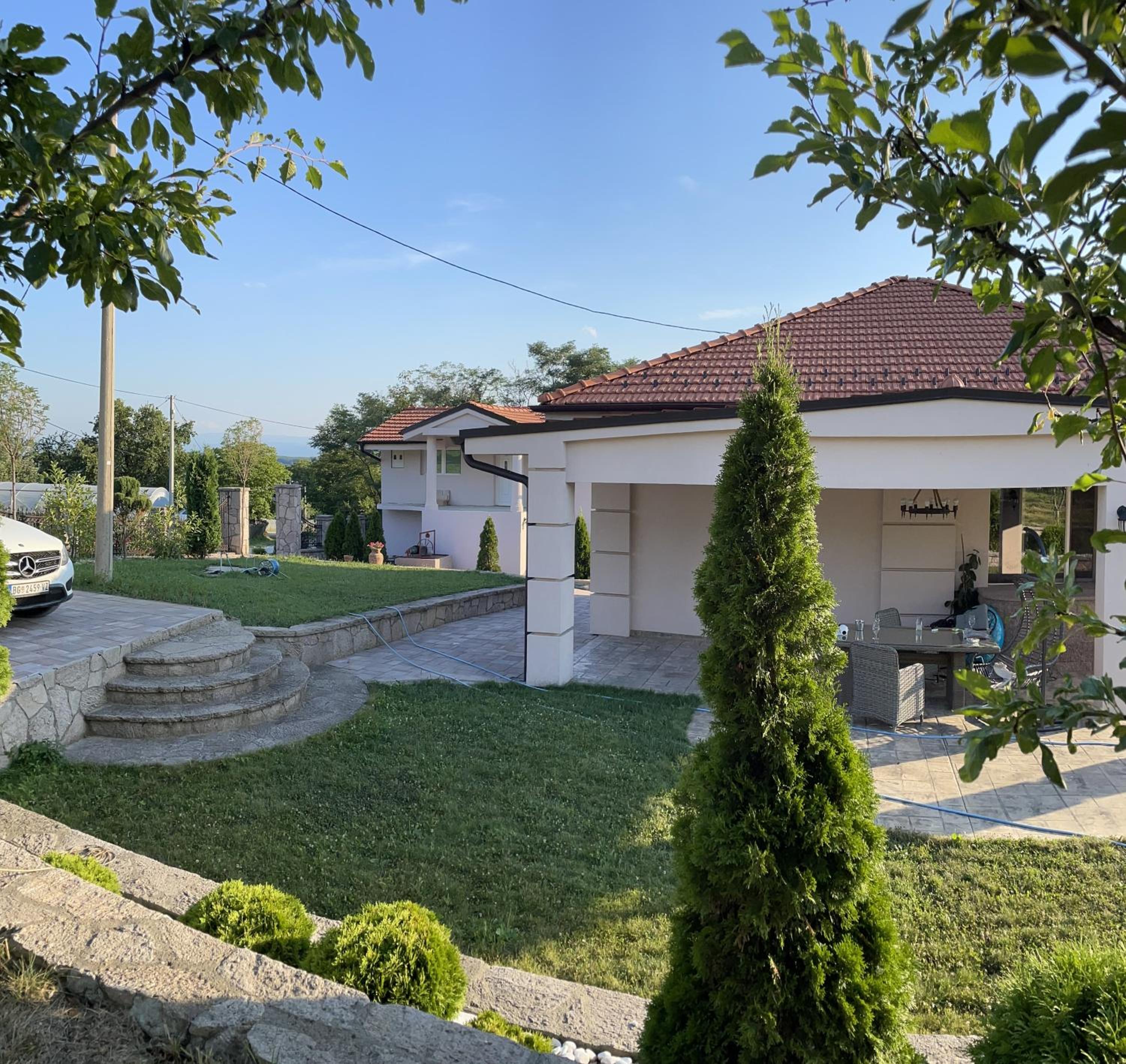Club12 pool house view 5