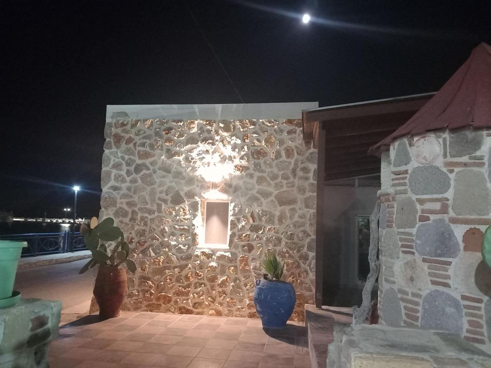 Hotel Anemomylos House - Image 1