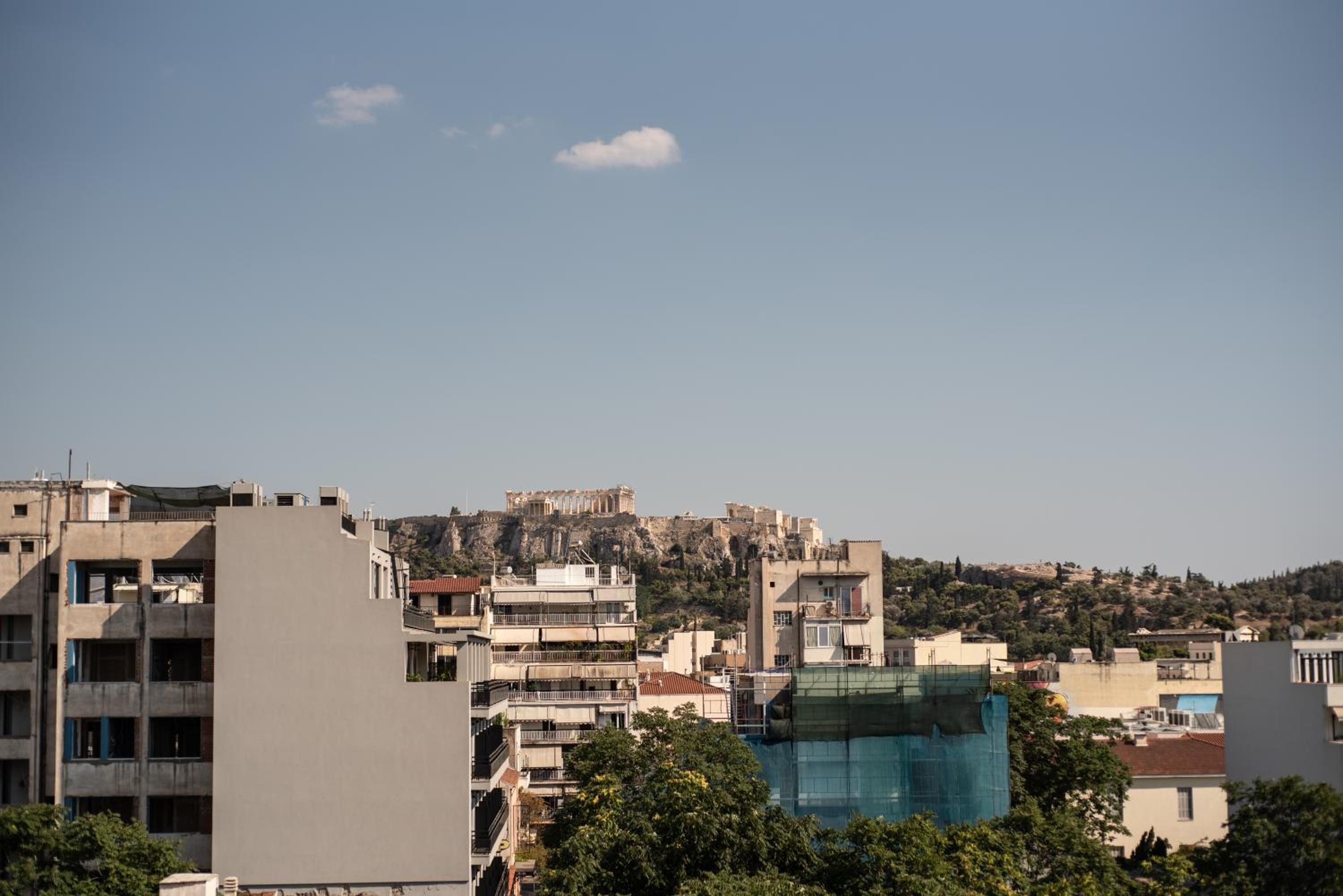 Stunning Acropolis View - 500m Metro - At Historical Center