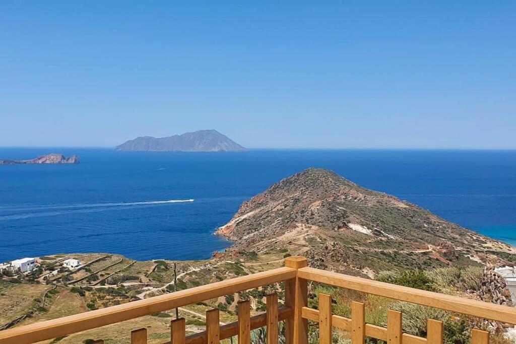 Traditional Cycladic House with Breathtaking View