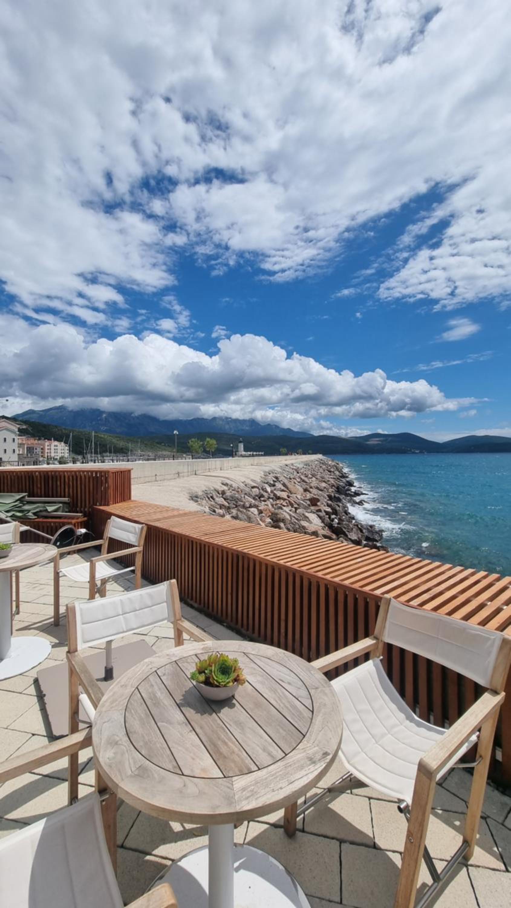 Lustica Bay Blue Horizon