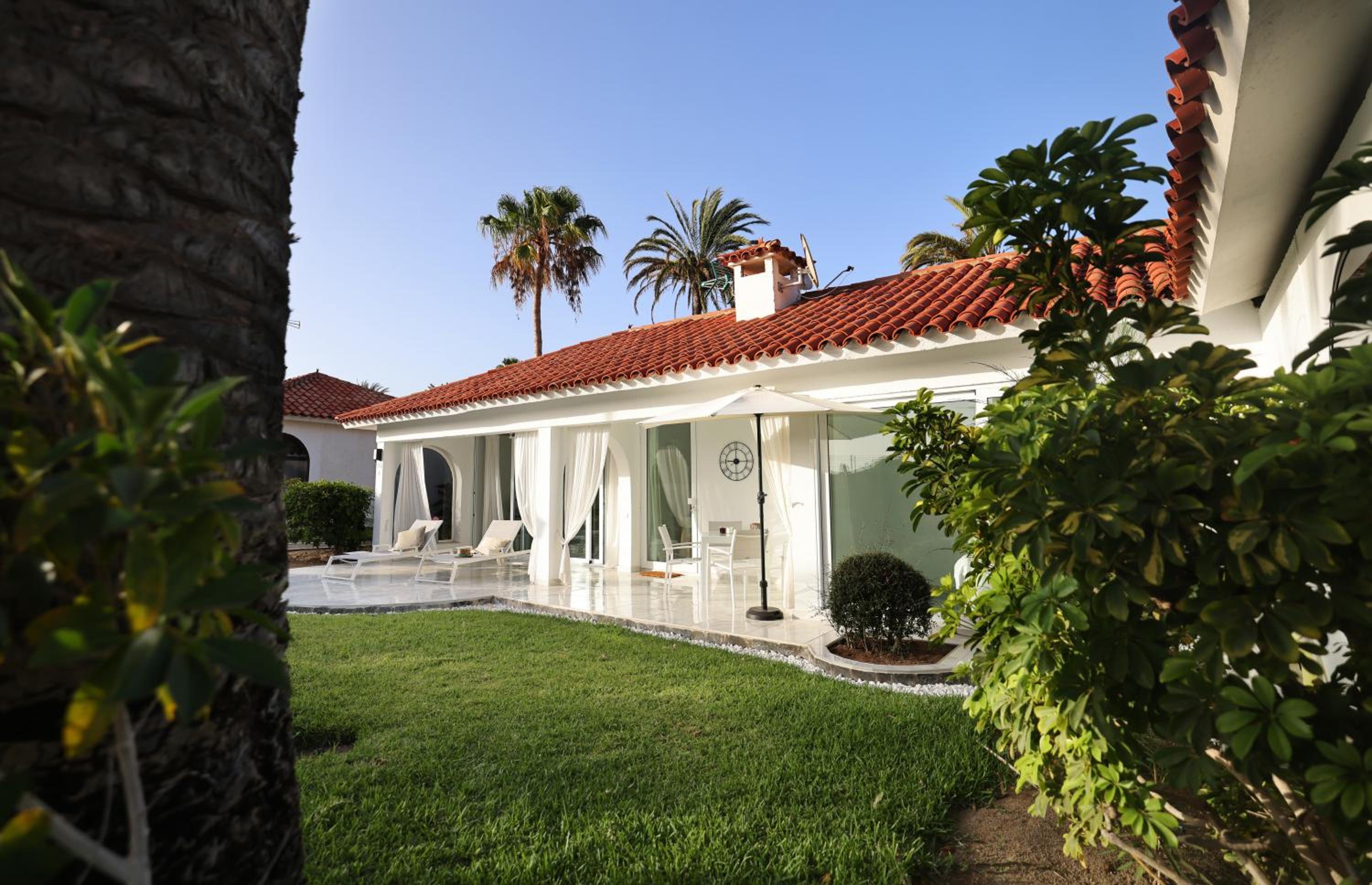 Sun Club Bungalow Superior