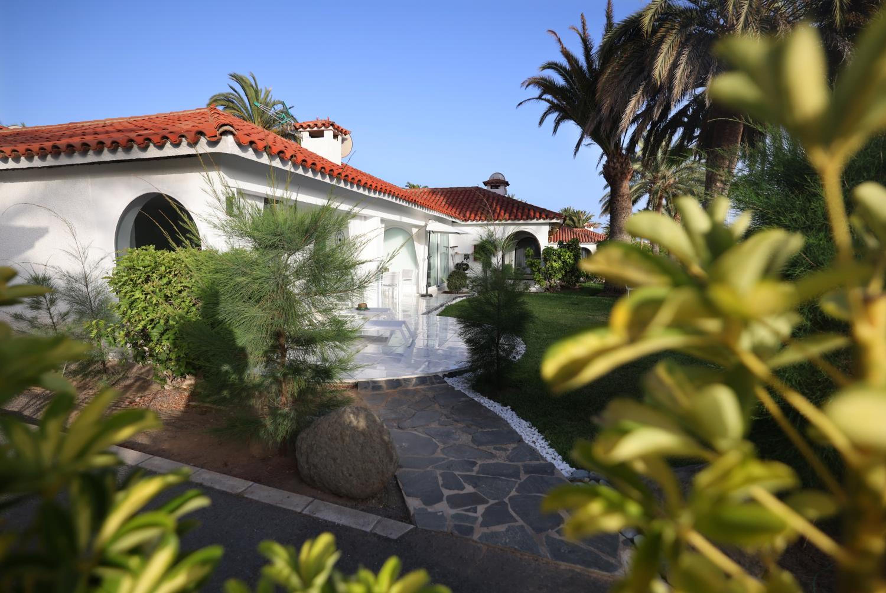Sun Club Bungalow Superior