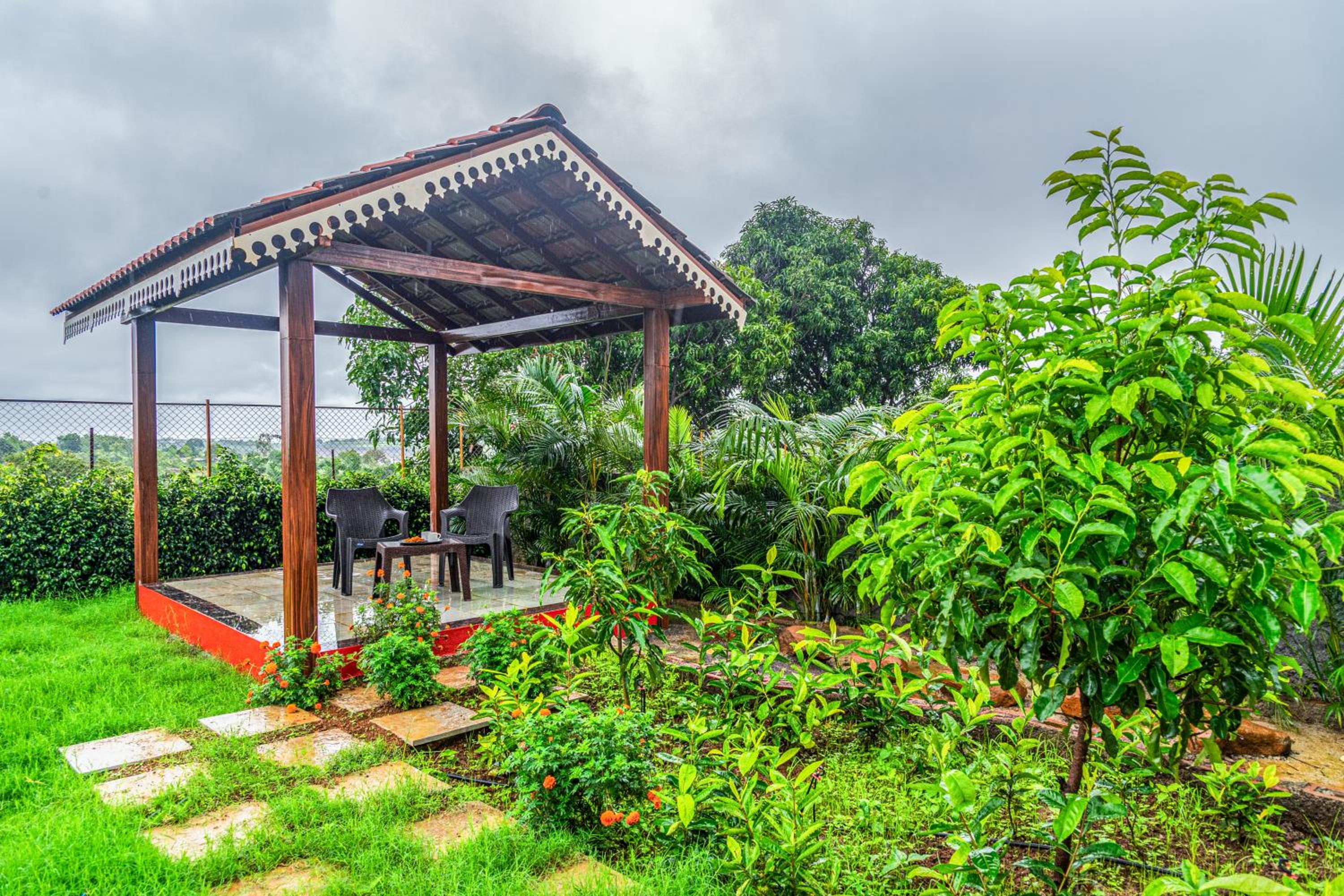 SaffronStays Willowbrook Arbor, Nashik view 4