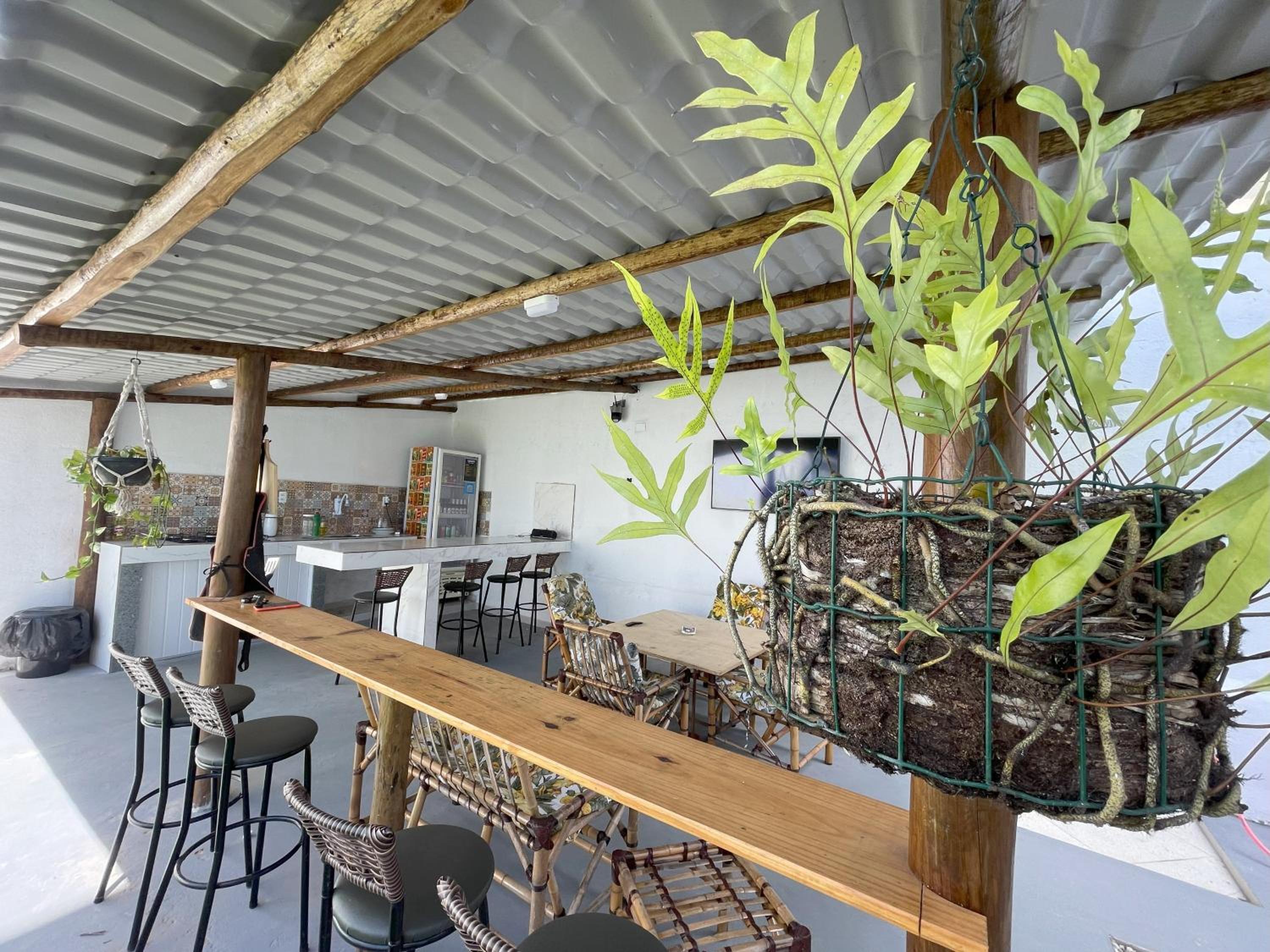 Atenas - Lofts com Cozinha - Próximo Aeroporto e Rodoviária