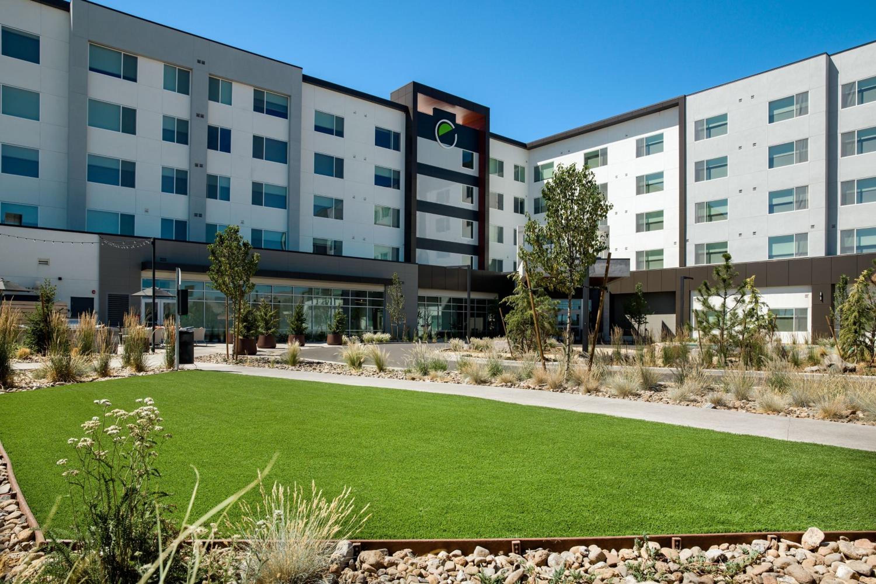Reno Vacations - Element Reno Experience District - Property Image 18