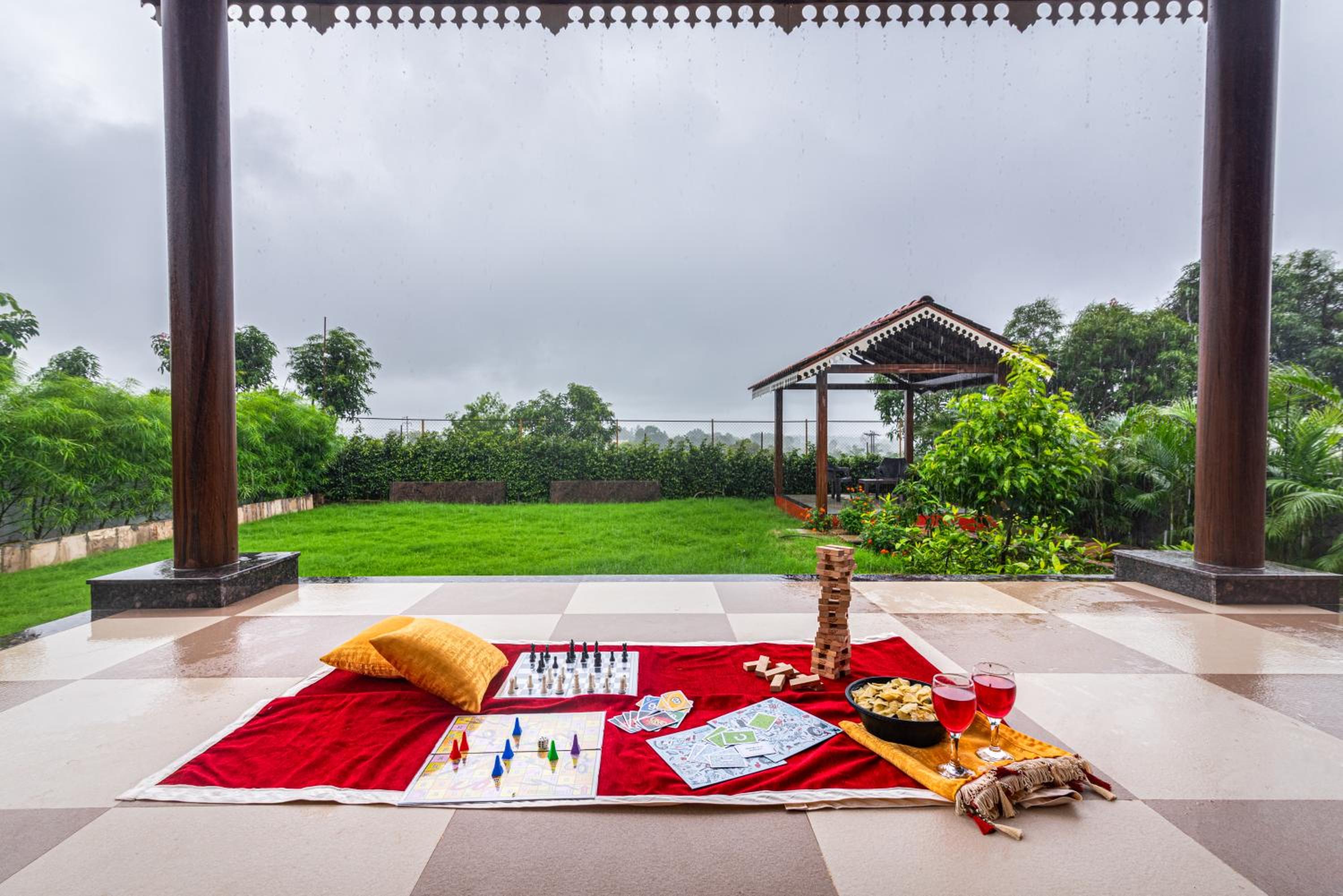 activities & amenities