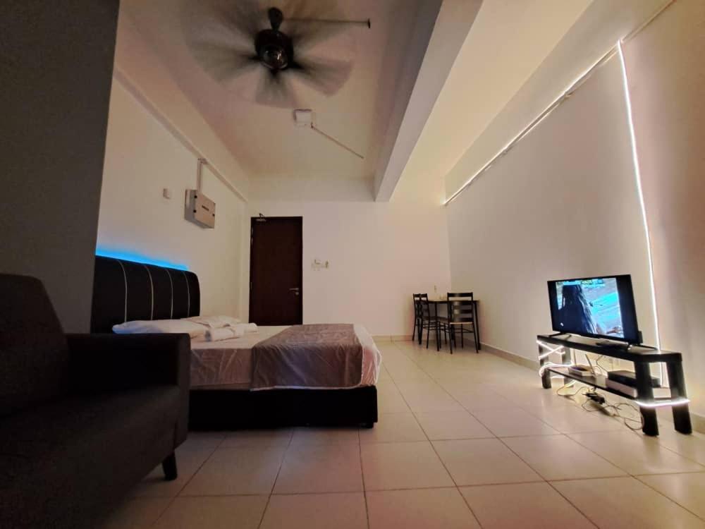LED Homestay photo 7