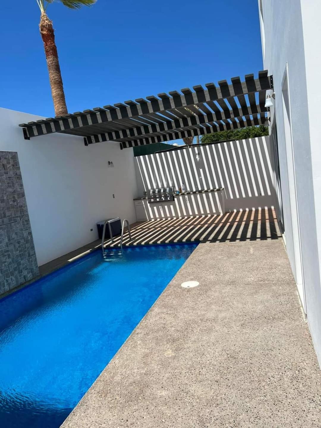 DORADO