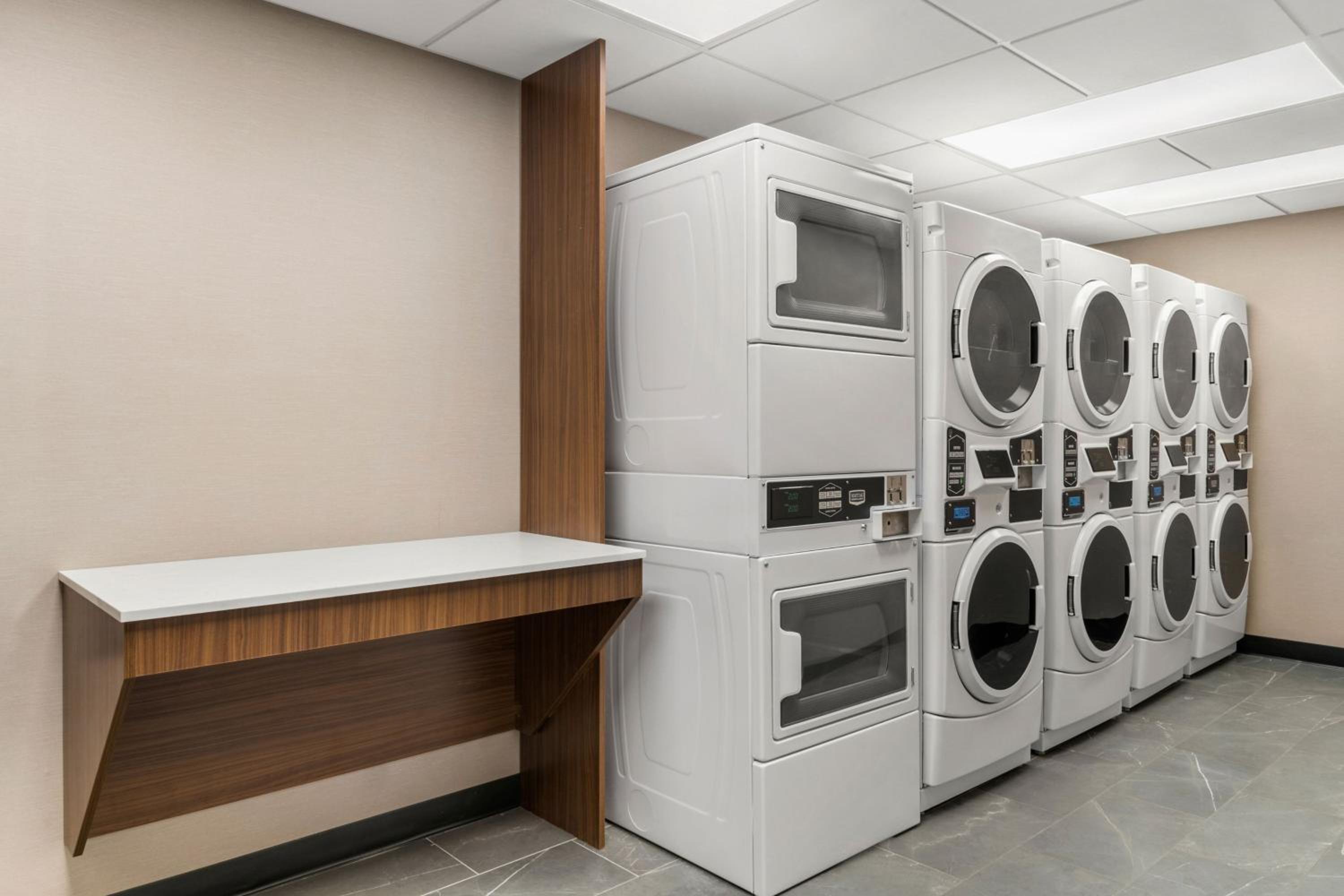 Residence Inn by Marriott Laval - Property Image 7