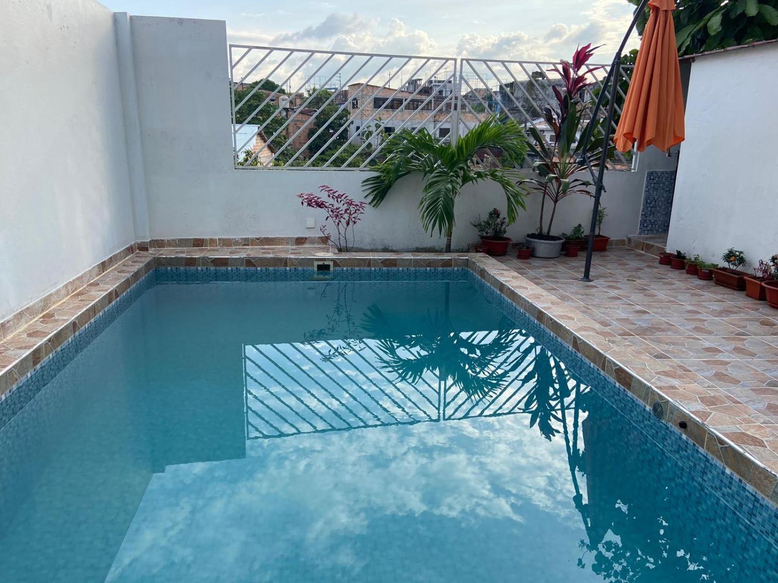 Casa moderna con Piscina, Iquitos