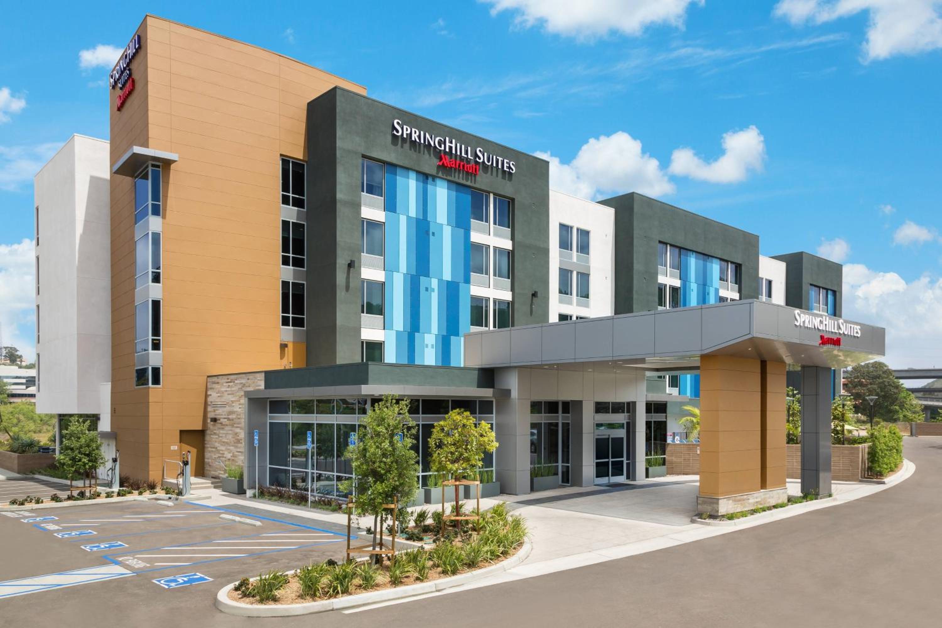 Hotel SpringHill Suites by Marriott San Diego Mission Valley - Image 1