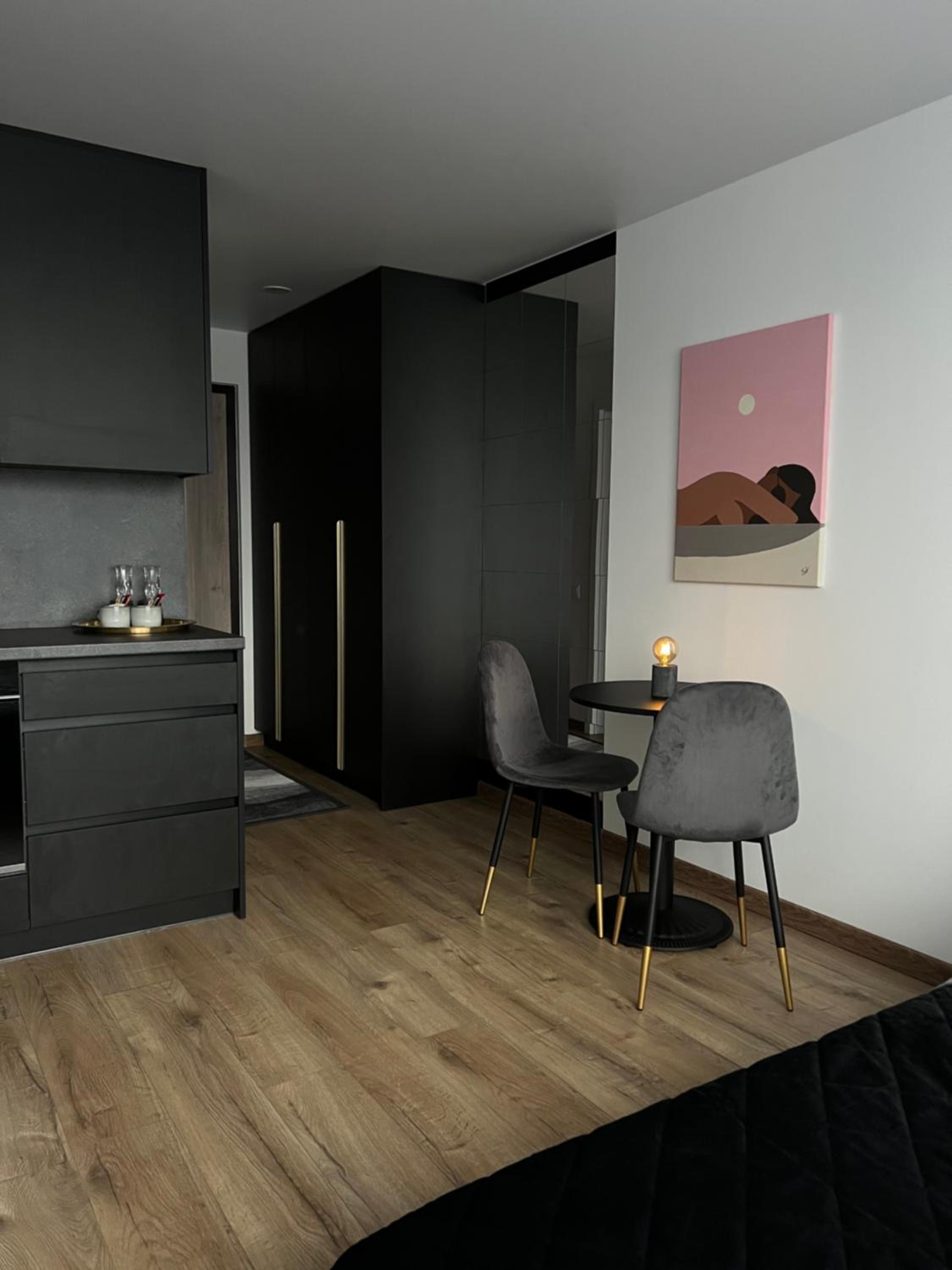 111 Studio Apartment near Old town view 5