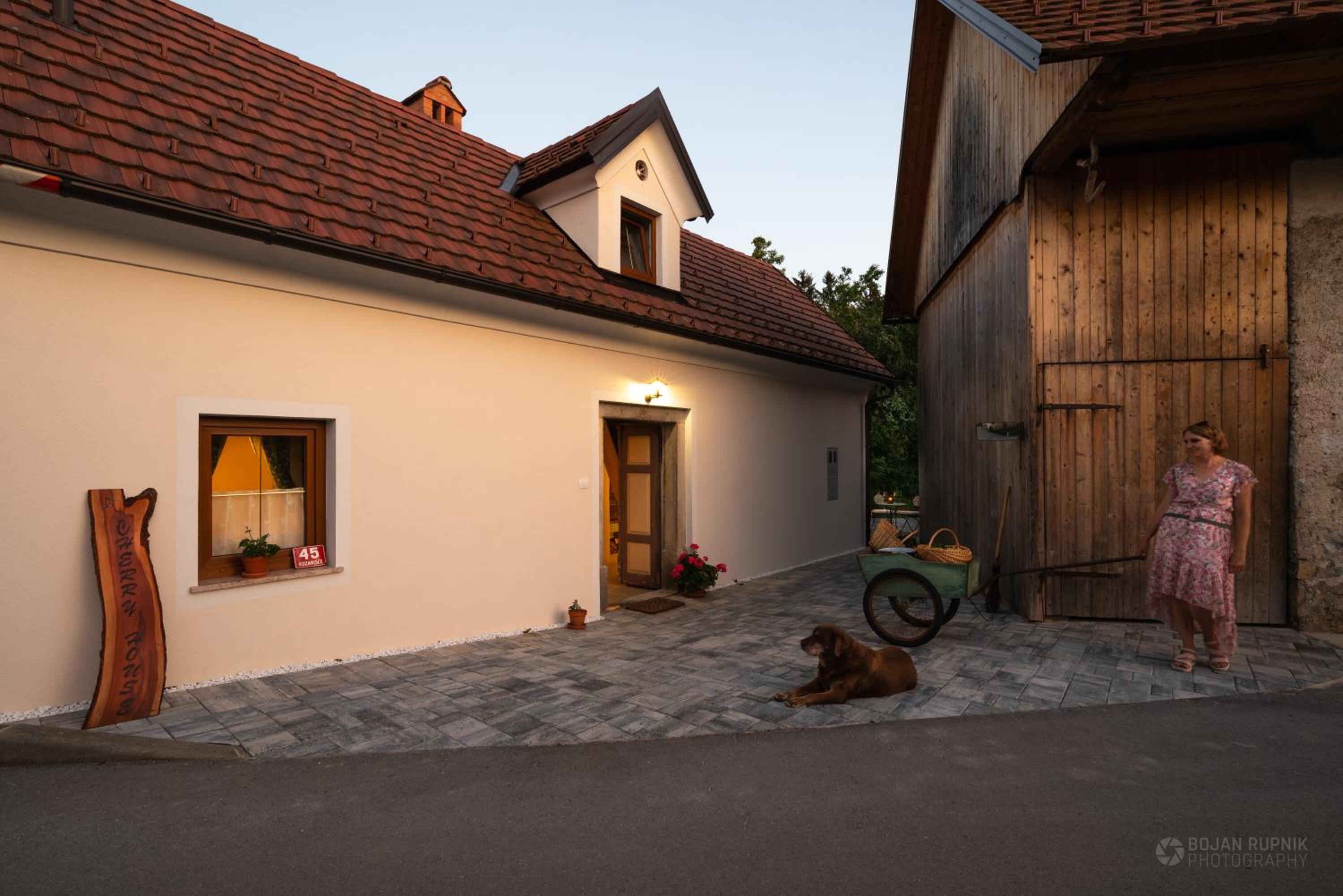 Photo 23