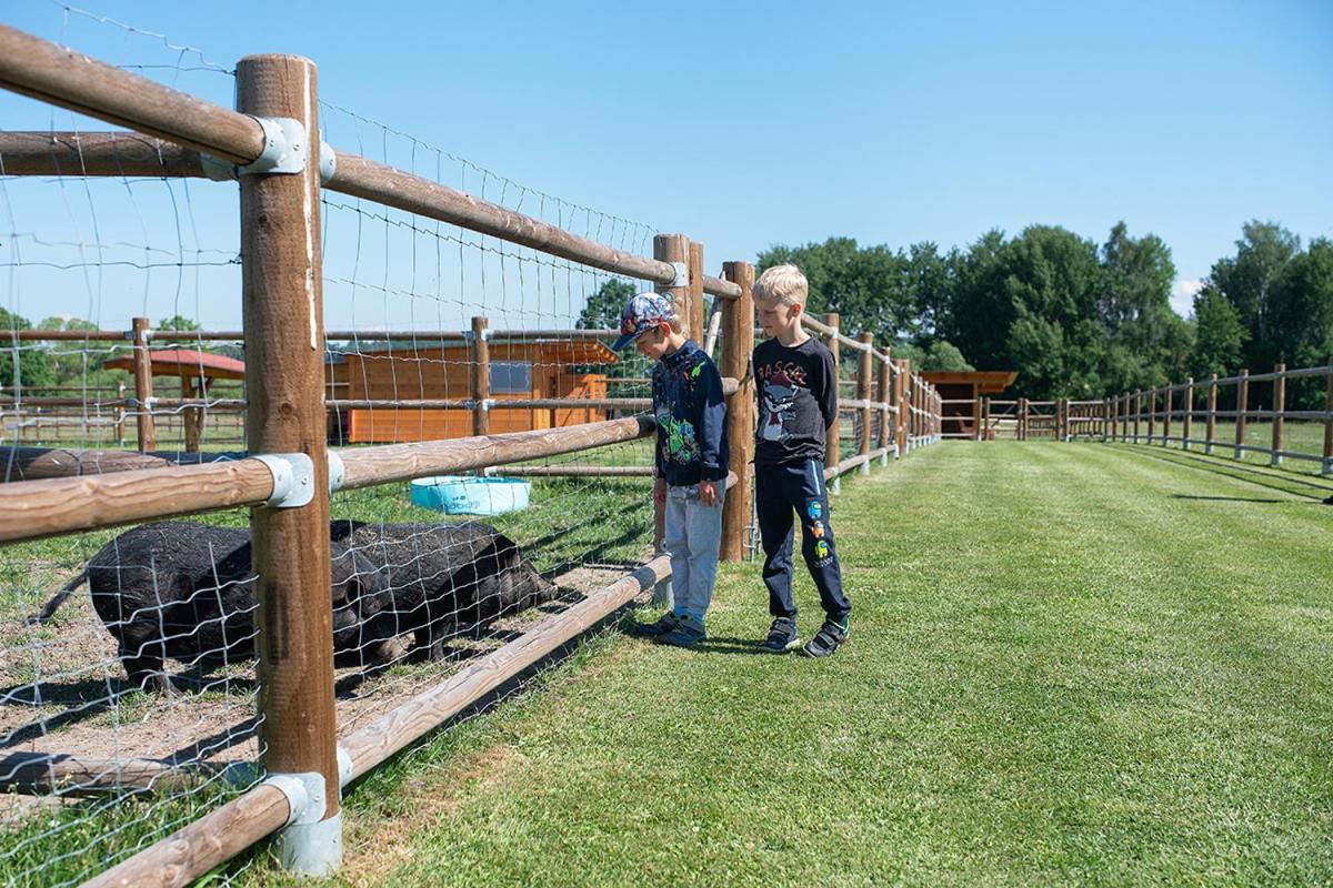Wellness zoo apartmány Lhota