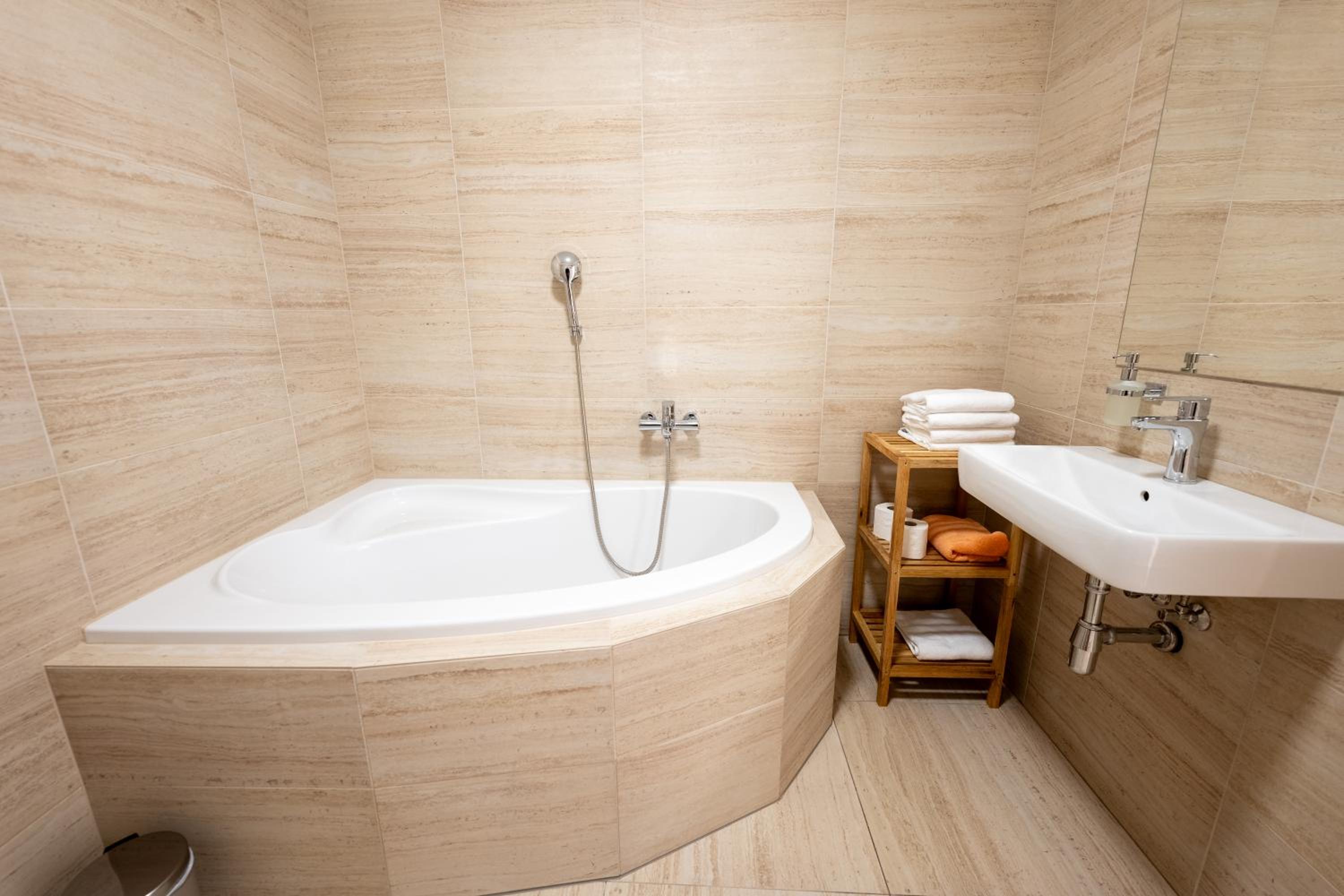 Wellness zoo apartmány Lhota