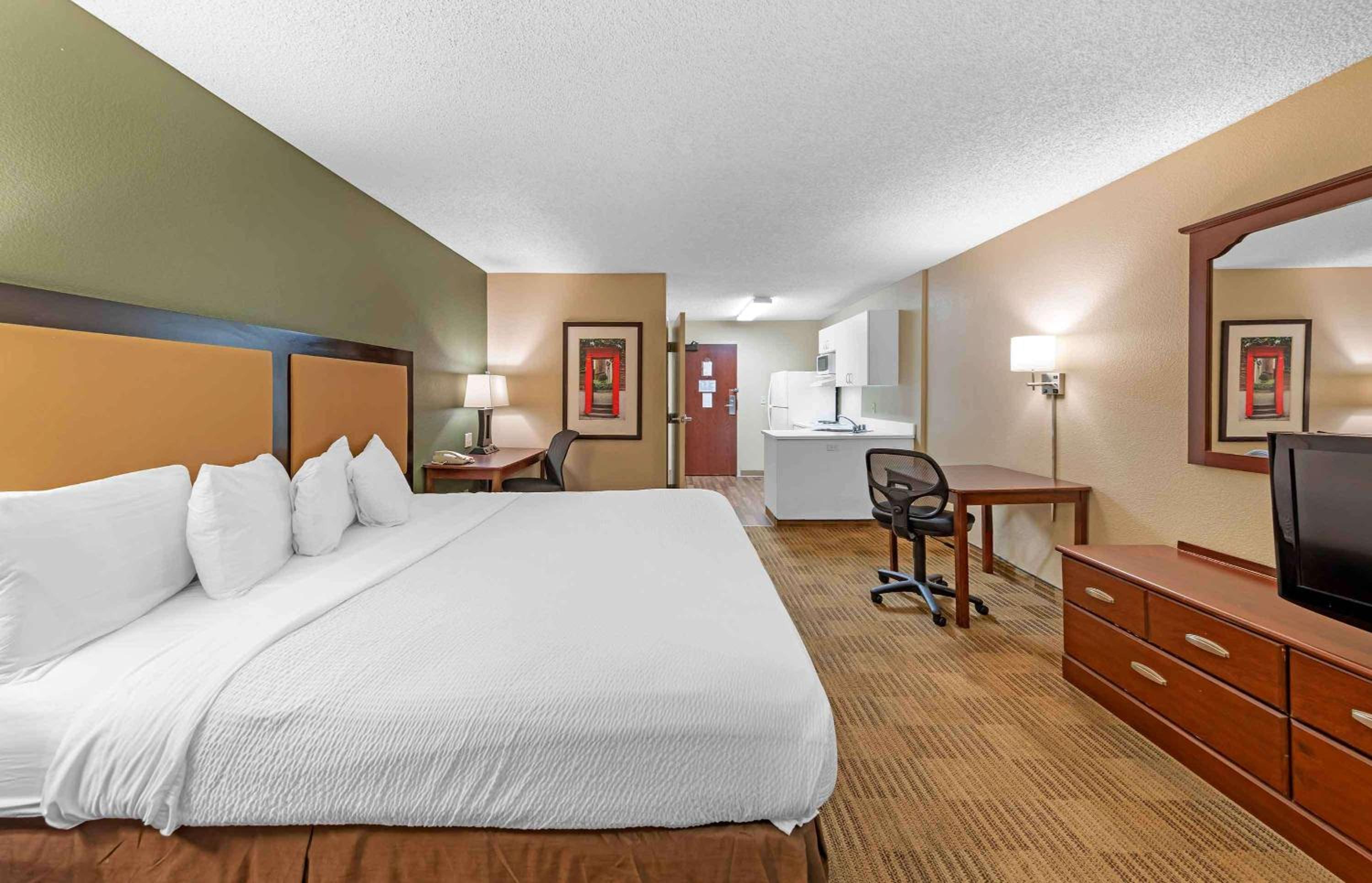 Stevenson Ranch Vacations - Extended Stay America Suites - Los Angeles - Valencia - Property Image 46