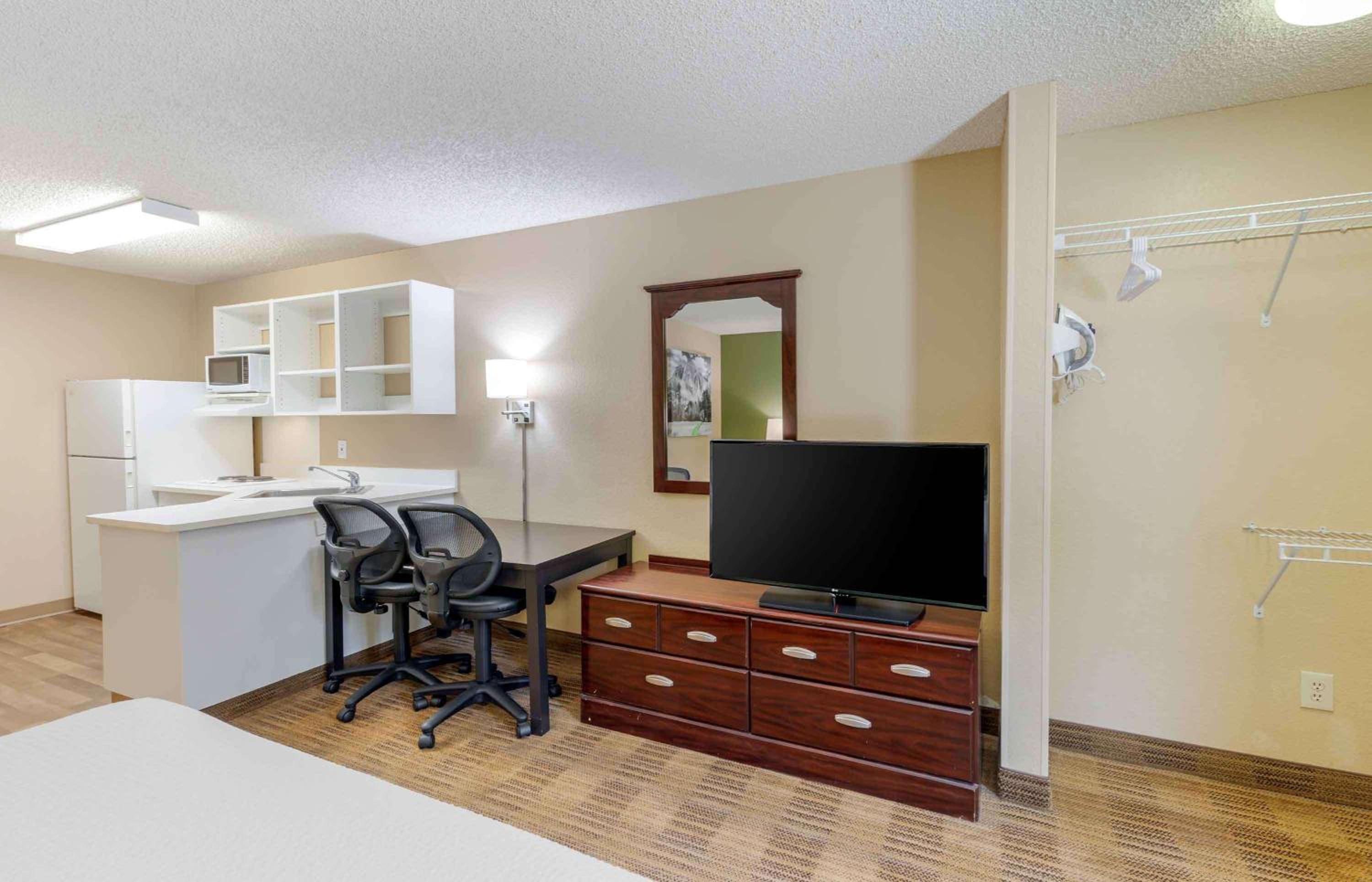 Extended Stay America Suites - Los Angeles - Arcadia - Property Image 11