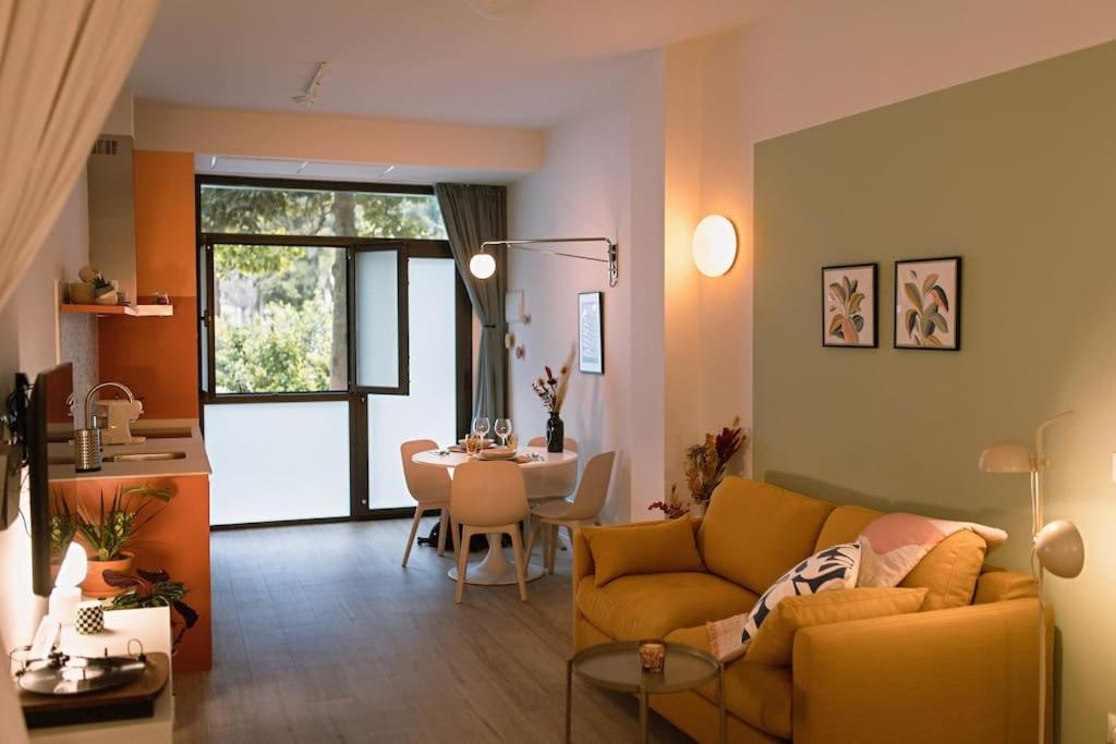 Park Central loft. Ruzzafa. view 5