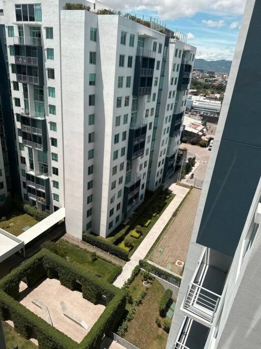 New Luxury Apartment 12th Floor