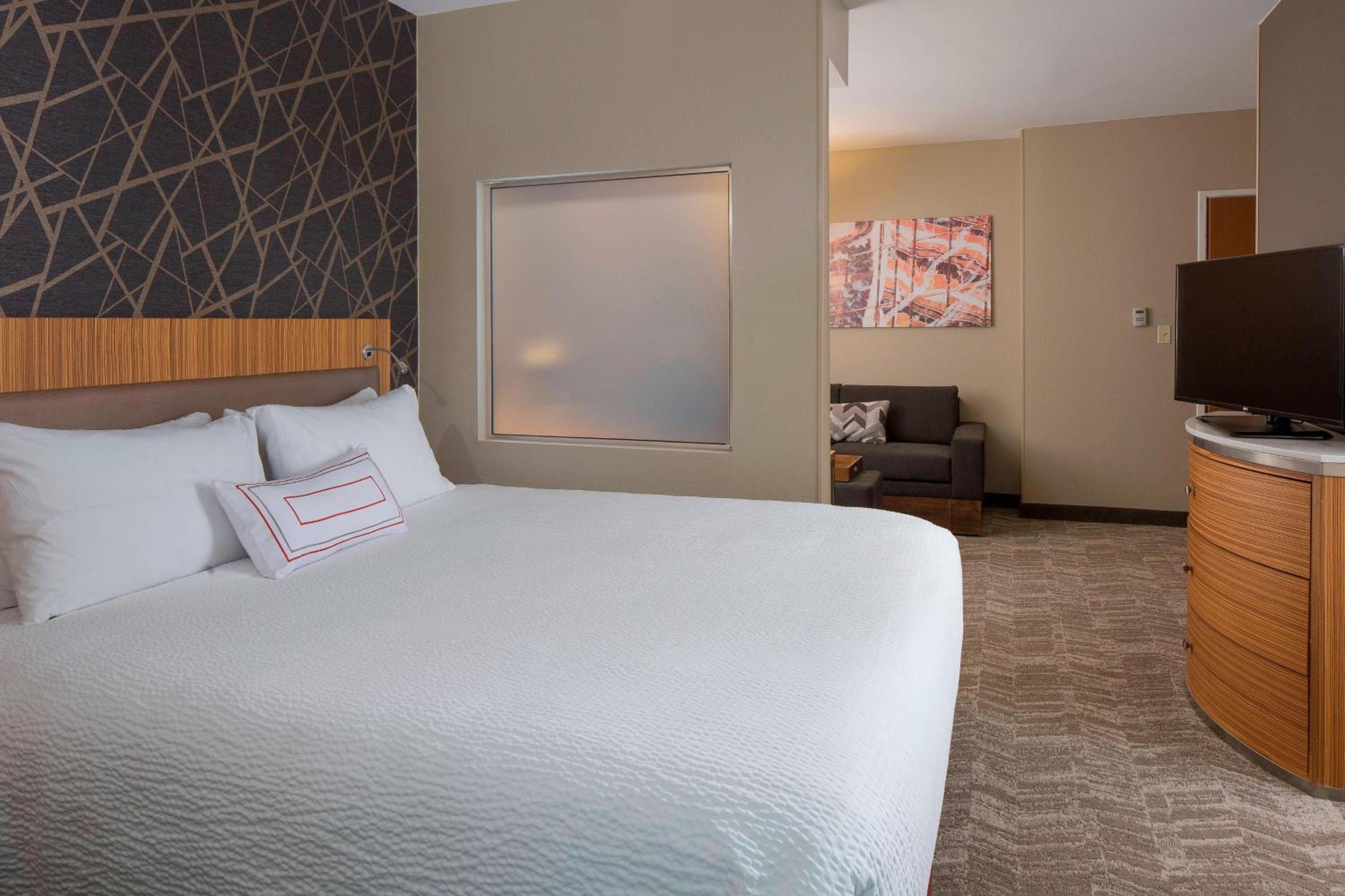 SpringHill Suites St. Louis Airport/Earth City - Property Image 15