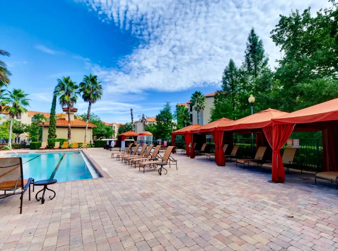 2br Condo Resort Close to Parks! view 3