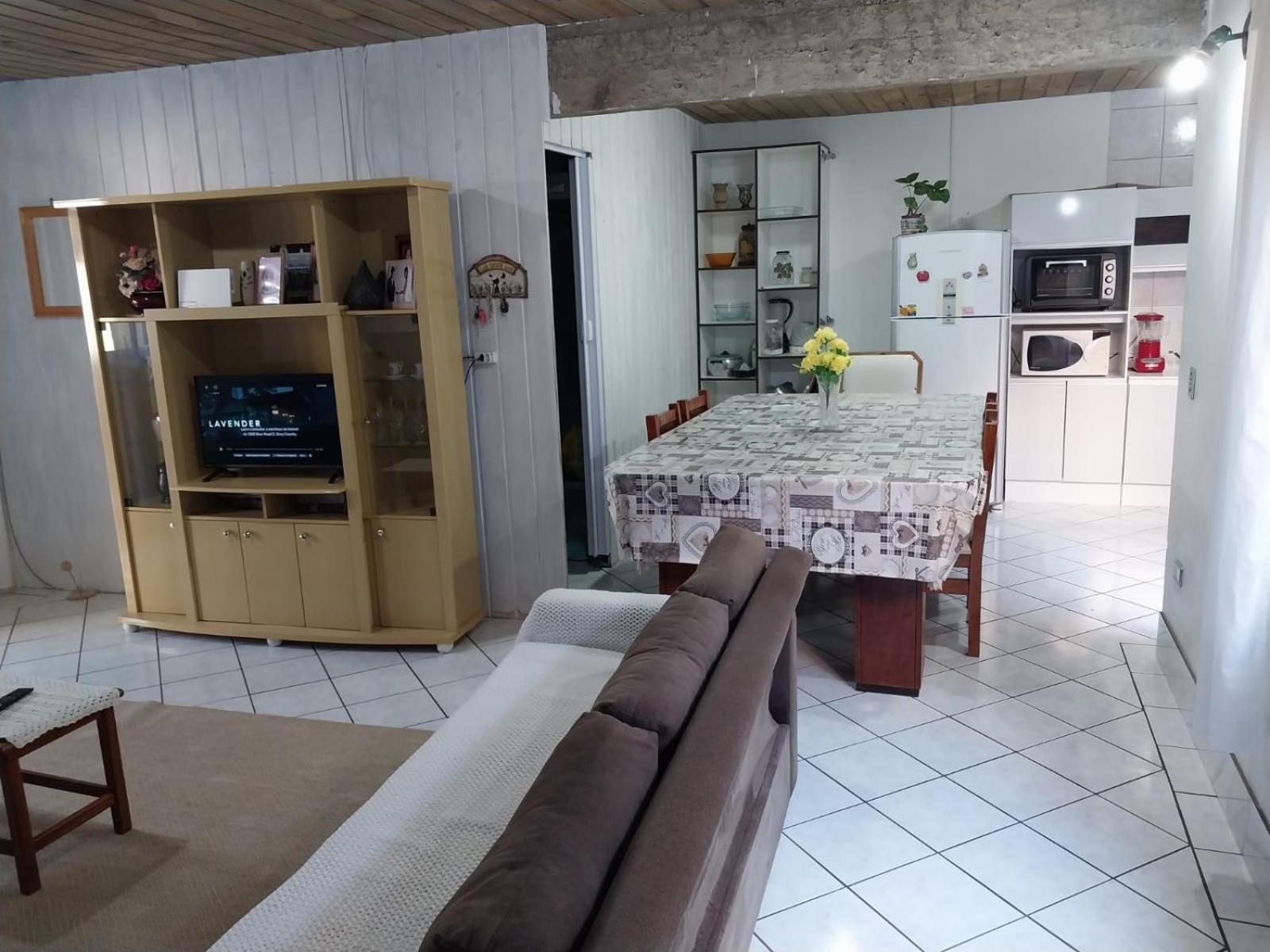 Casa a Três Quadras da Praia da Cal! Torres