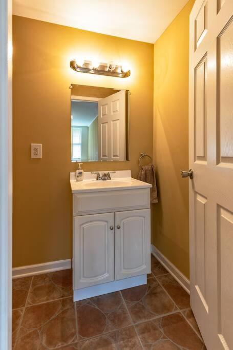 5 Bdrm House (Sleeps 10) Horsham-Philadelphia, photo 24