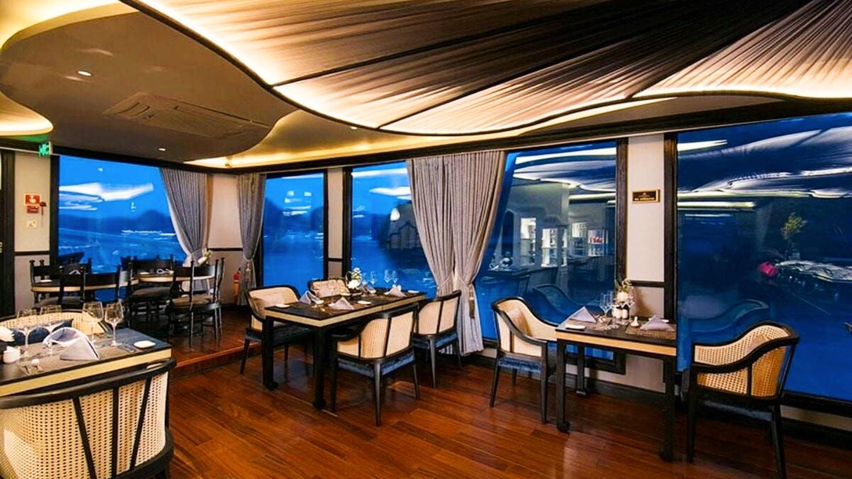Lotus Elegance Cruise