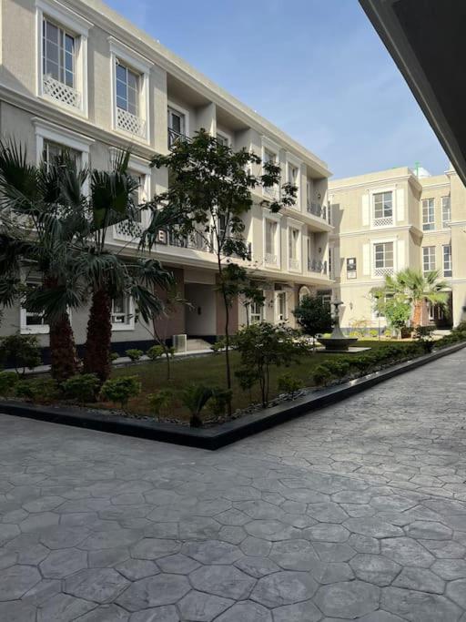 Luxurious Condo in Ar Rabi Self Check-in