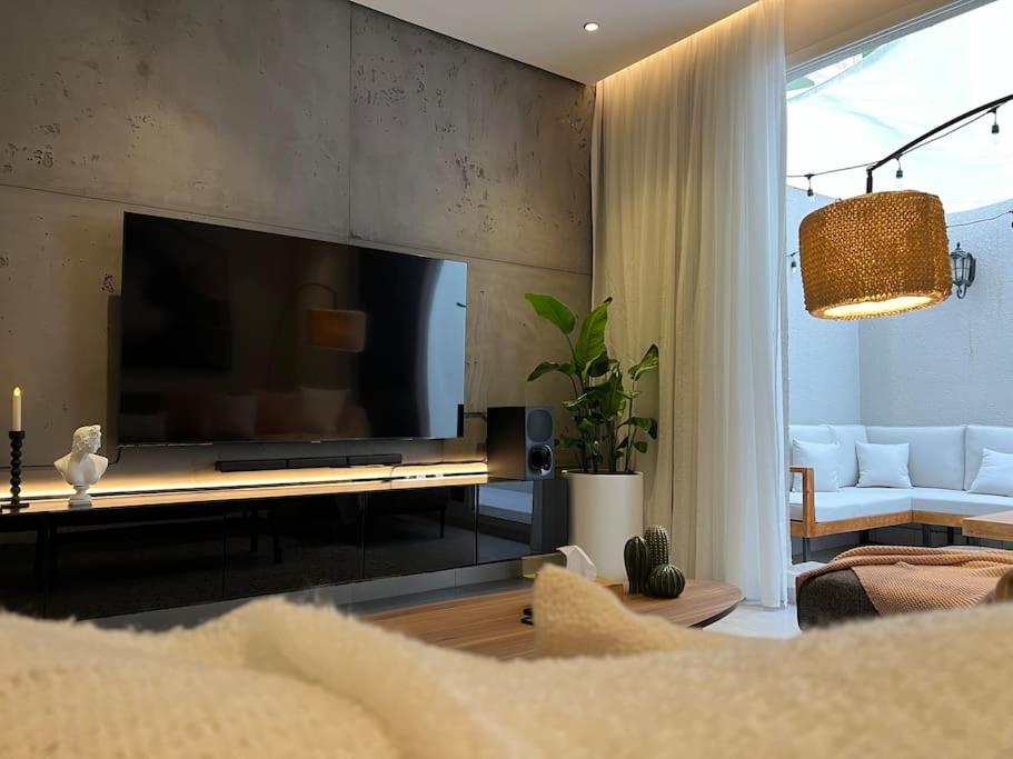 Luxurious Condo in Ar Rabi Self Check-in