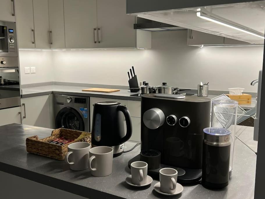 Luxurious Condo in Ar Rabi Self Check-in