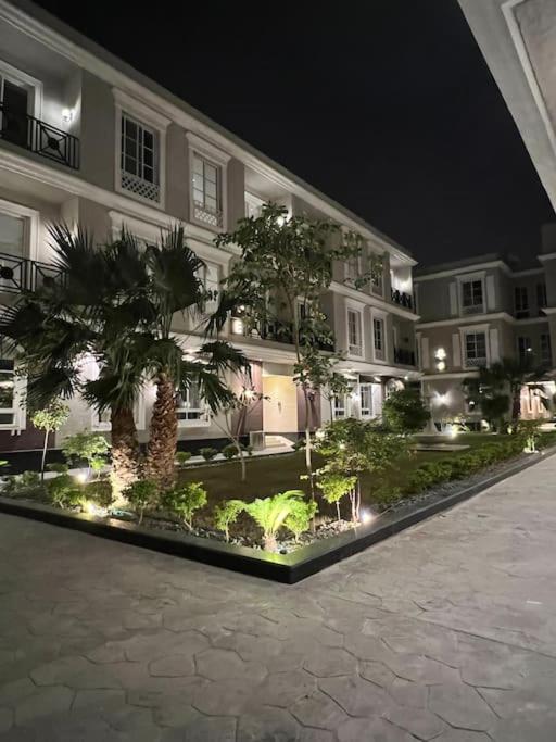 Luxurious Condo in Ar Rabi Self Check-in