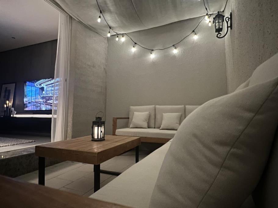 Luxurious Condo in Ar Rabi Self Check-in