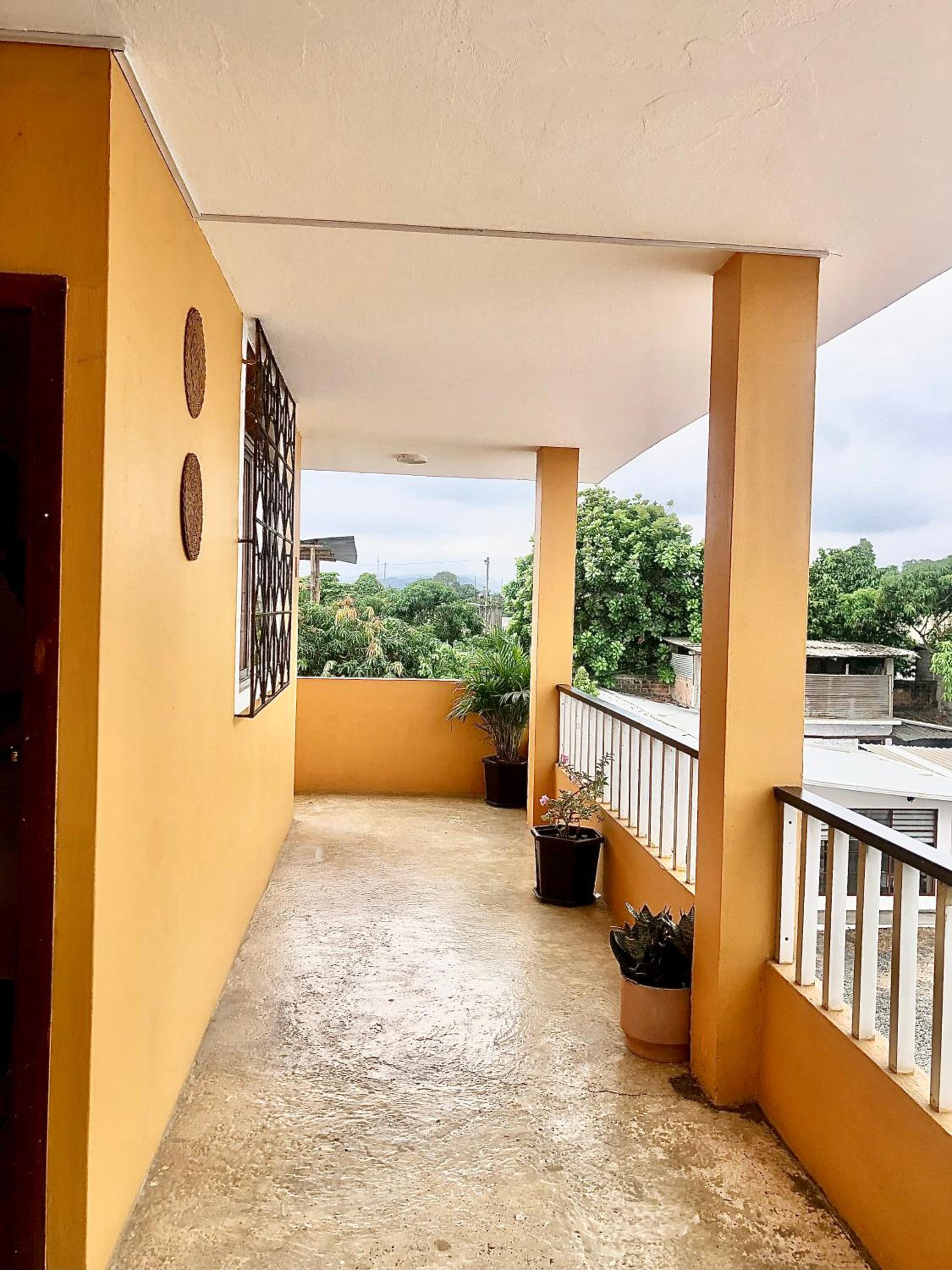 HOTEL PLAYAS PERDERNALES ECUADOR