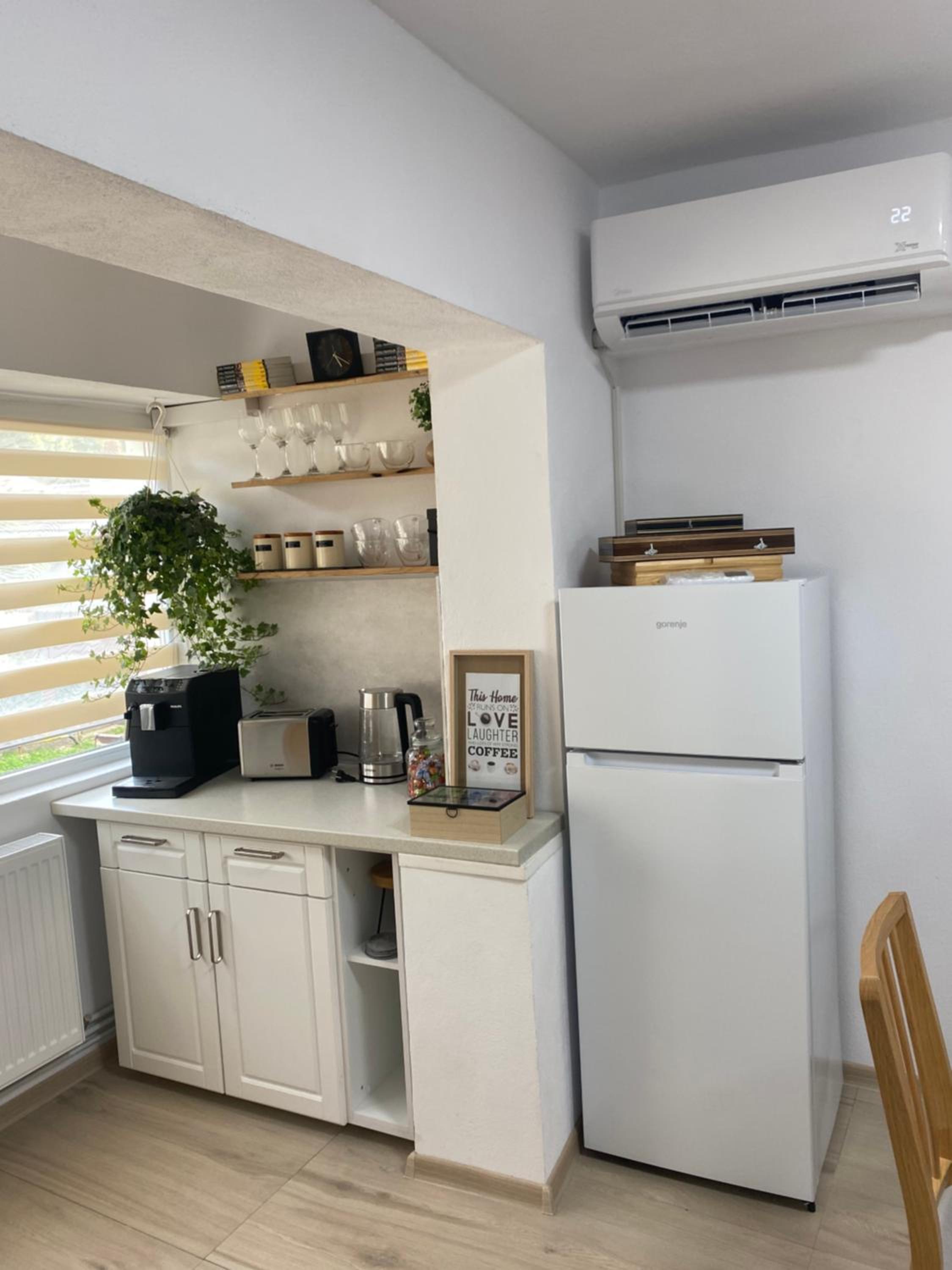Hannah's Apartment Ocna Mures view 5