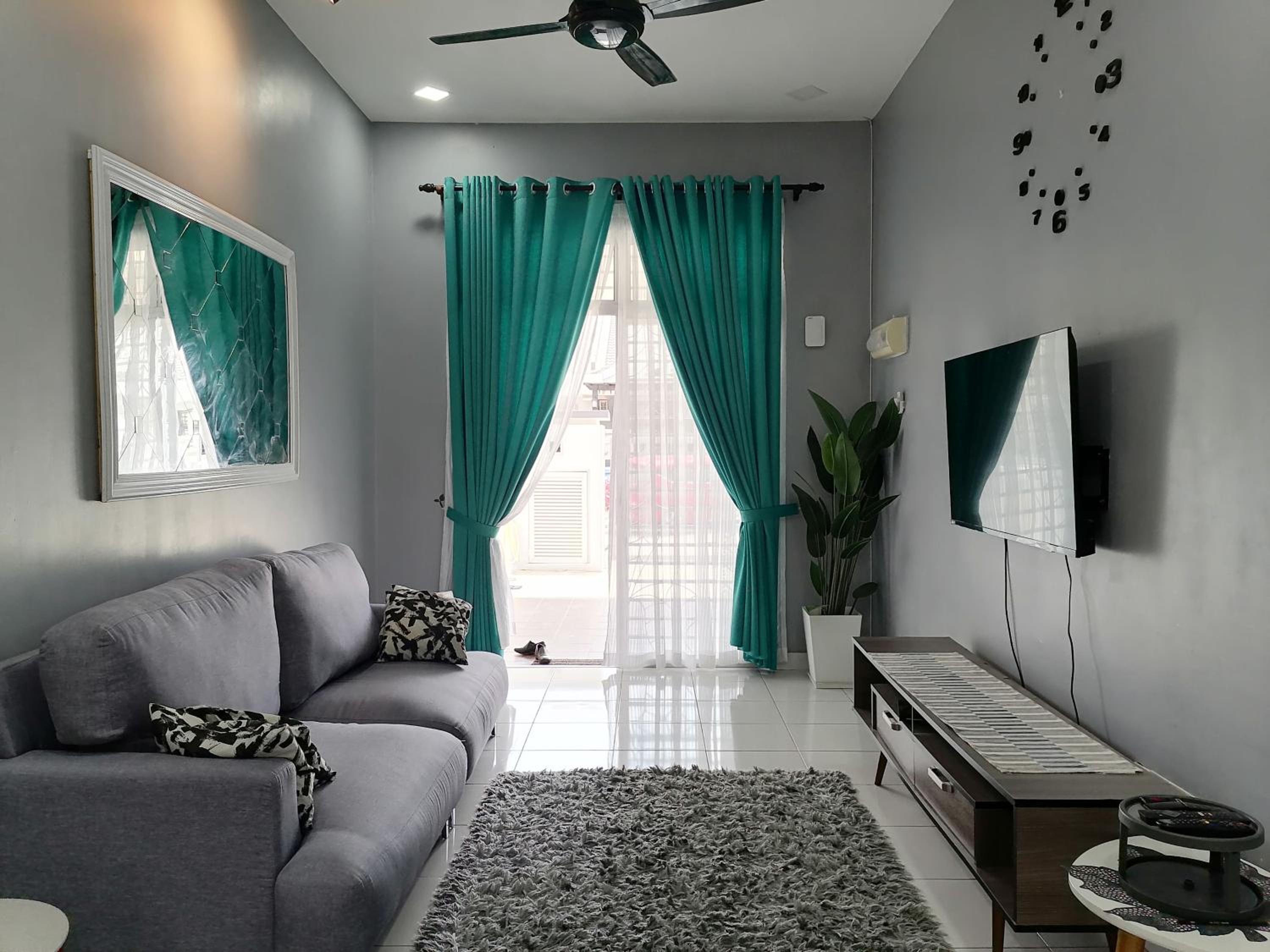 DKAMAR Homestay At Desaru, IKEA Concept, Wifi, 3 Airconds, Nearby Desaru Beach photo 1