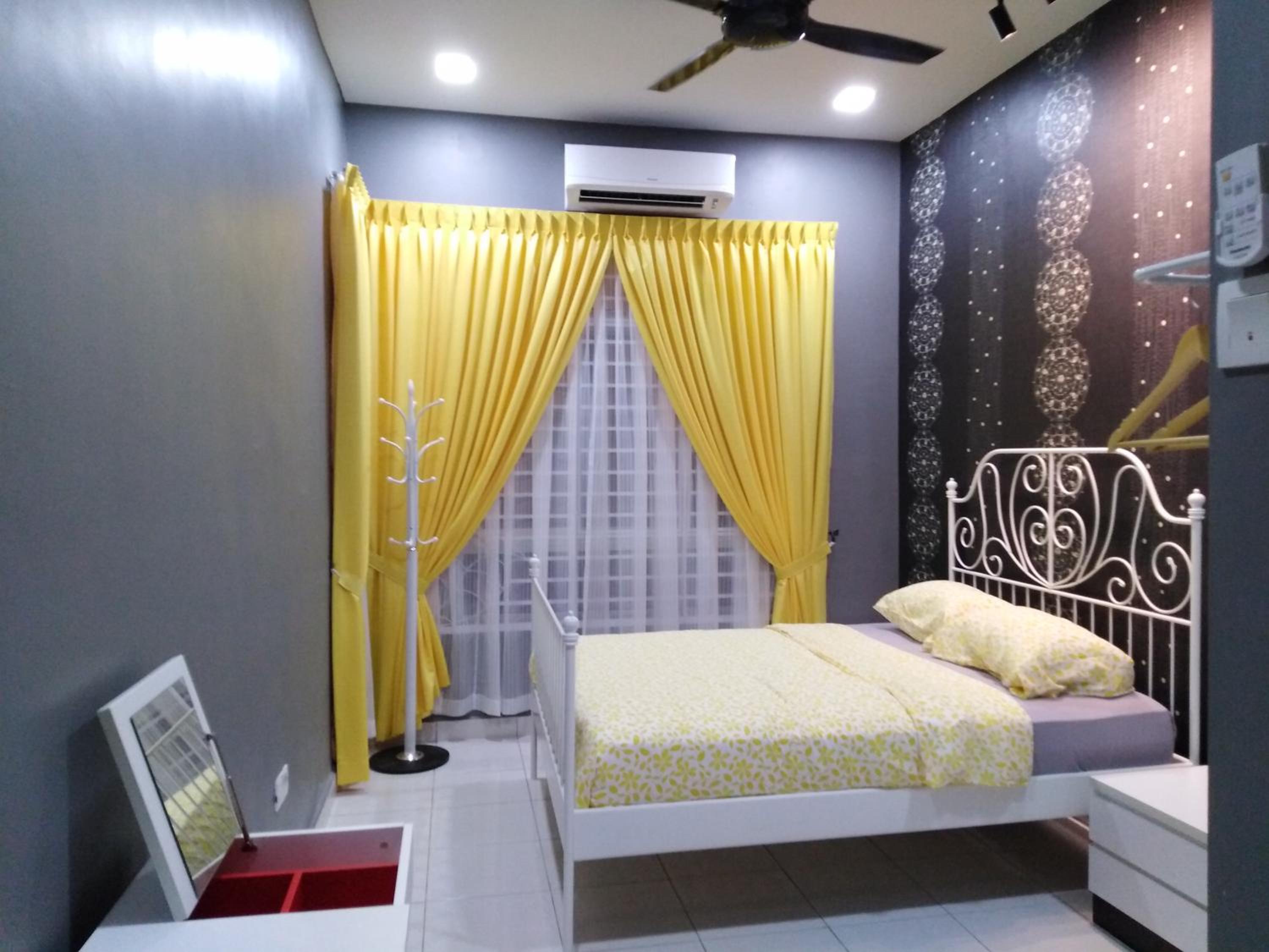 DKAMAR Homestay At Desaru, IKEA Concept, Wifi, 3 Airconds, Nearby Desaru Beach photo 7