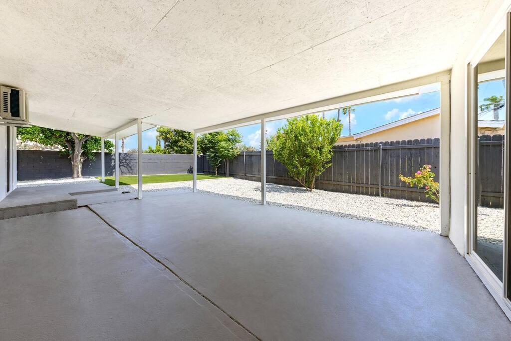 Beautiful Villa Near Disneyland