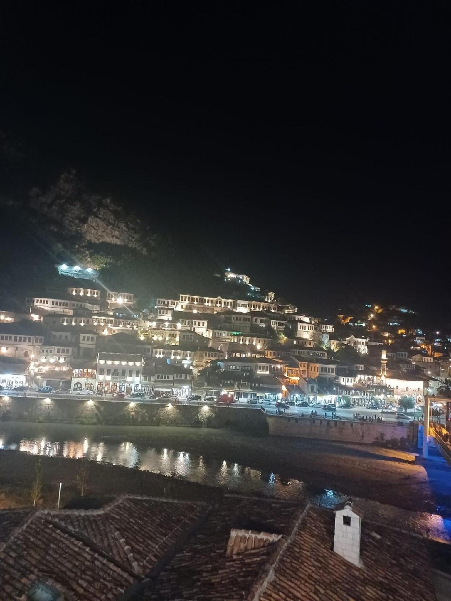 Berat VILLA Kapxhiu Poshnje