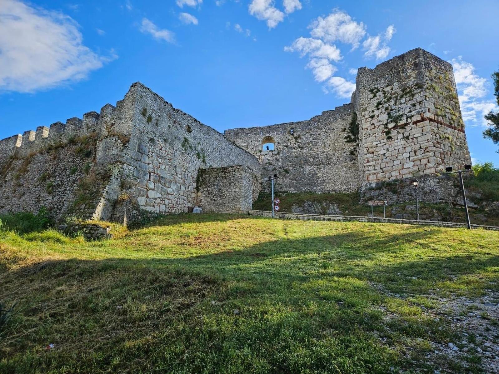 Berat VILLA Kapxhiu Poshnje