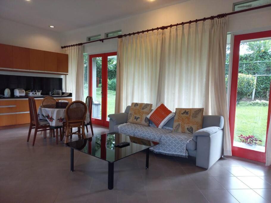 Villa Arssel view 2