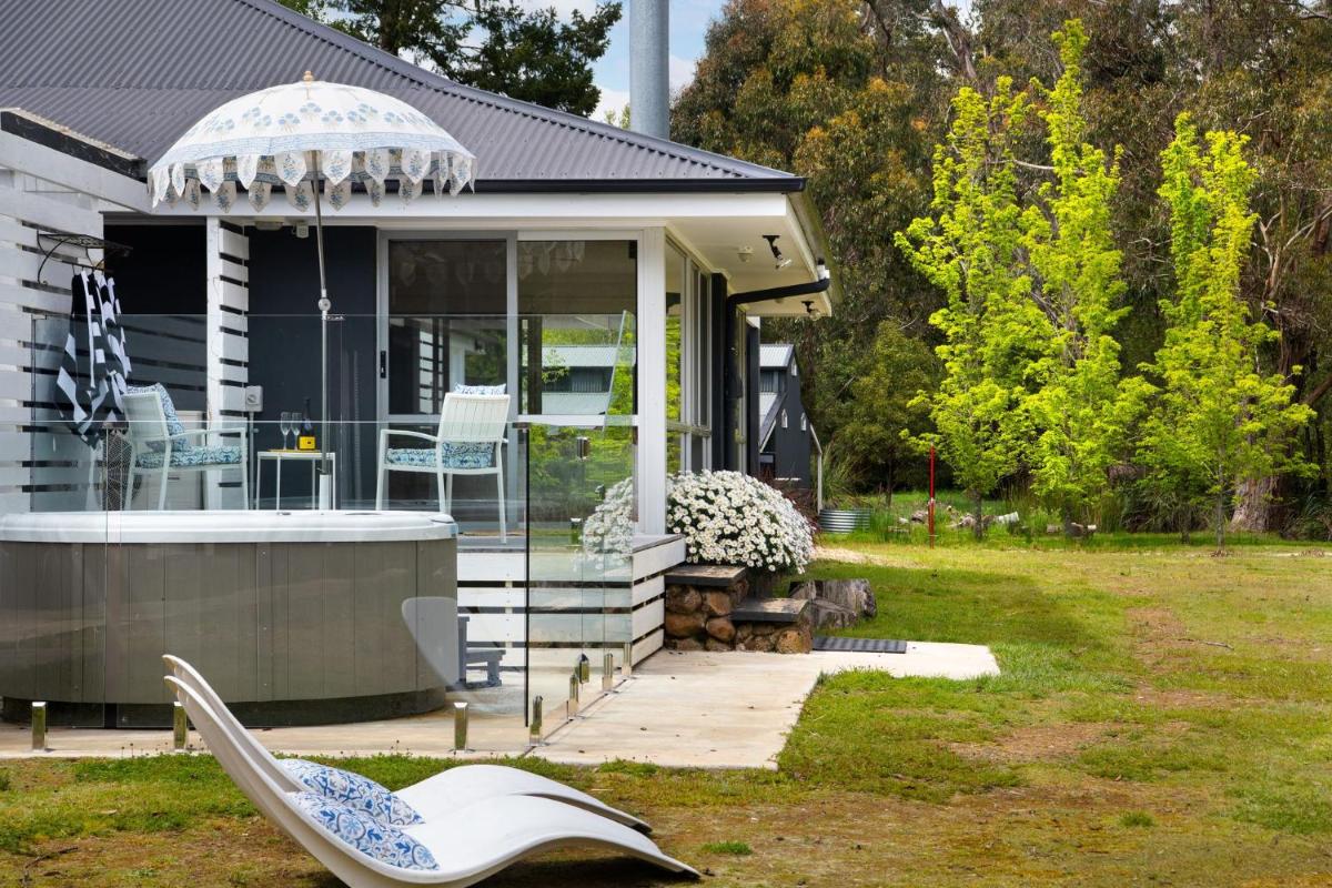 The Pond House Trentham