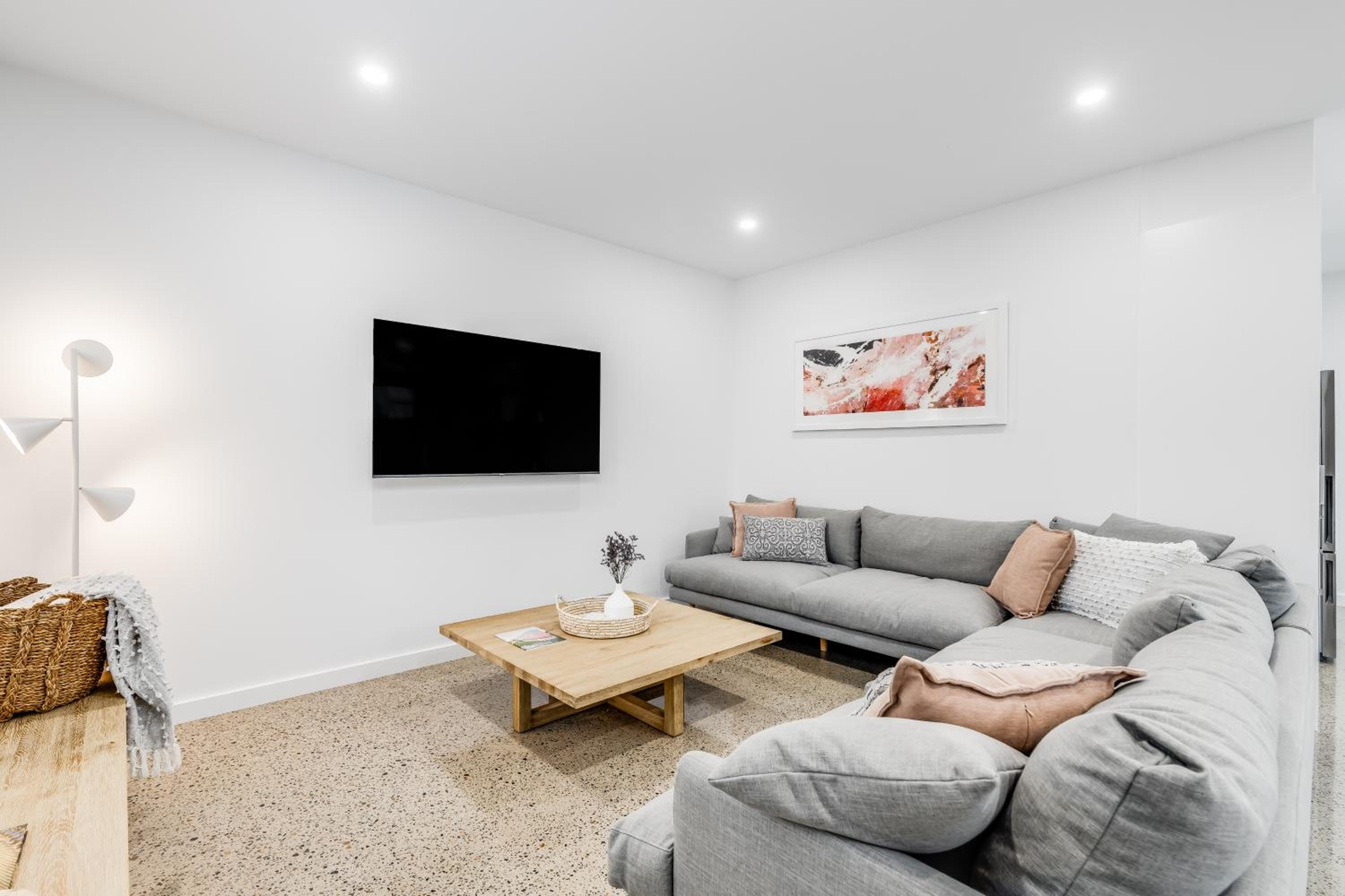 Vale 194 - Luxury Accommodation in McLaren Vale - 5 holiday homes with king size beds