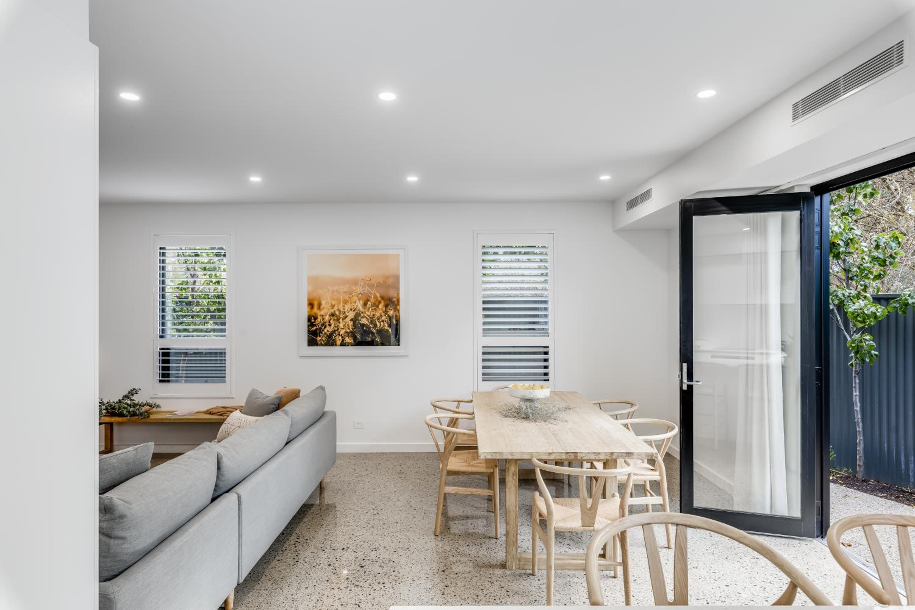 Vale 194 - Luxury Accommodation in McLaren Vale - 5 holiday homes with king size beds