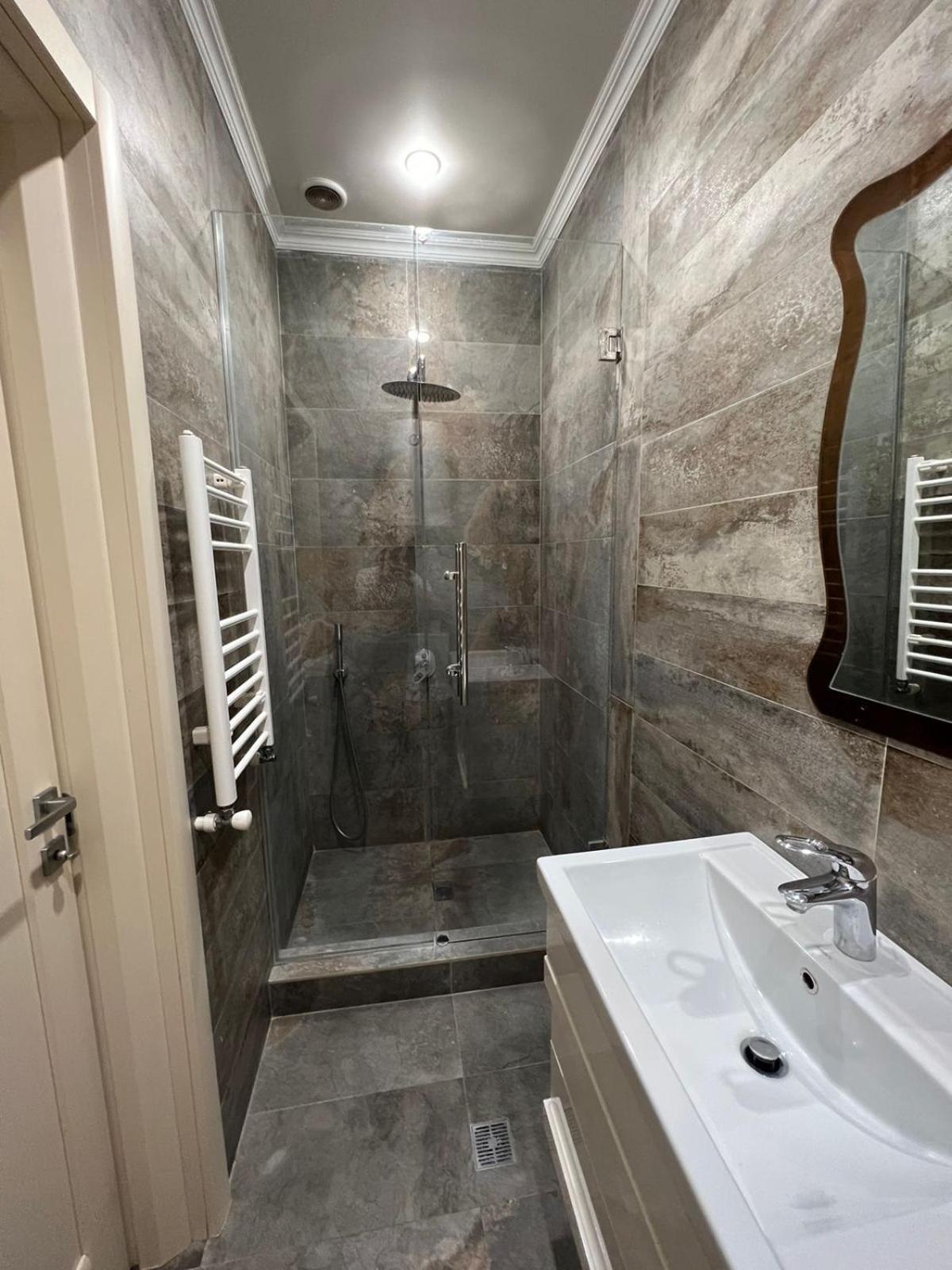 Modern apartment near Komitas Ave.